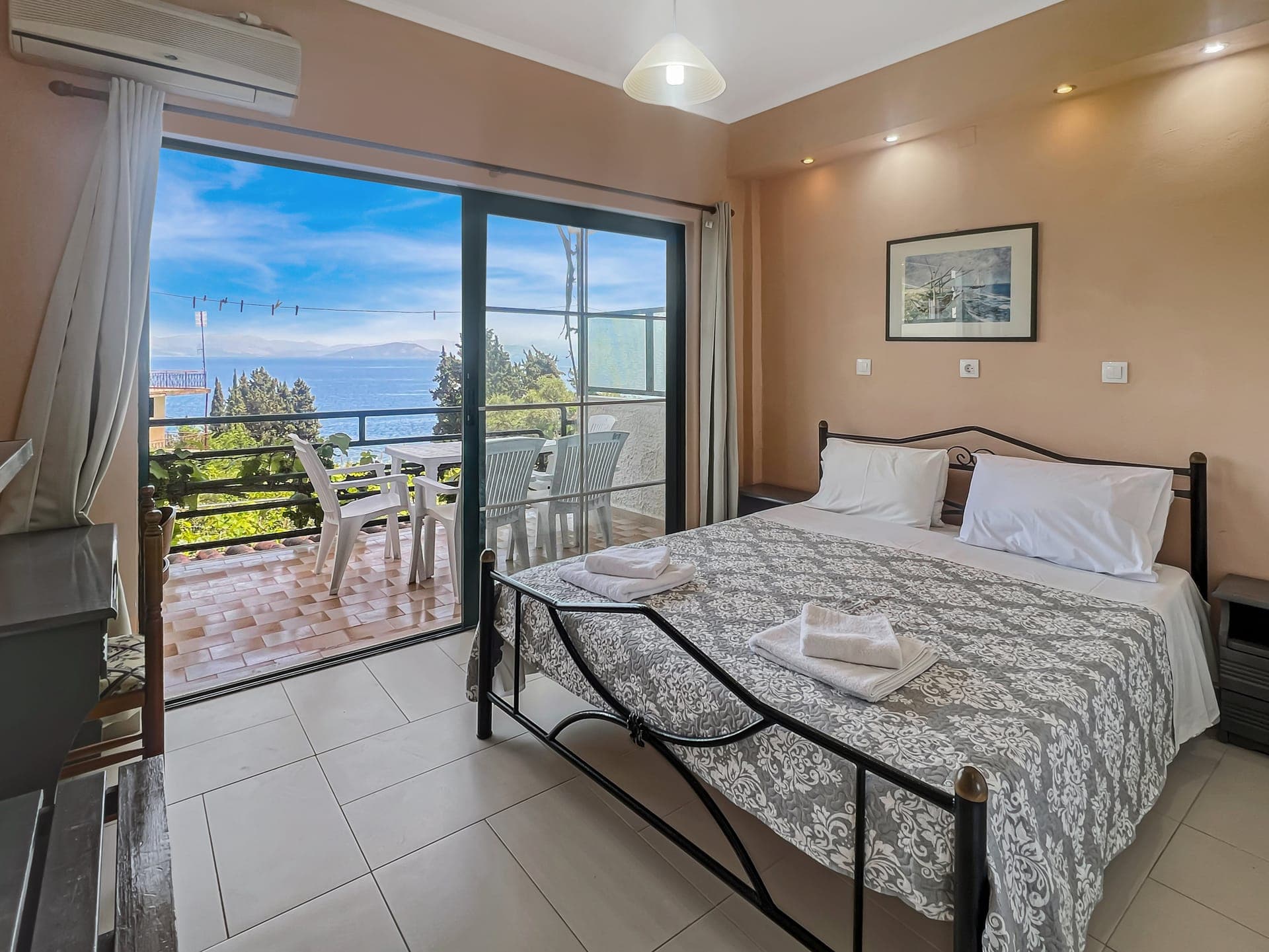 room-types-ANDROMACHE-APTA-0.jpg
