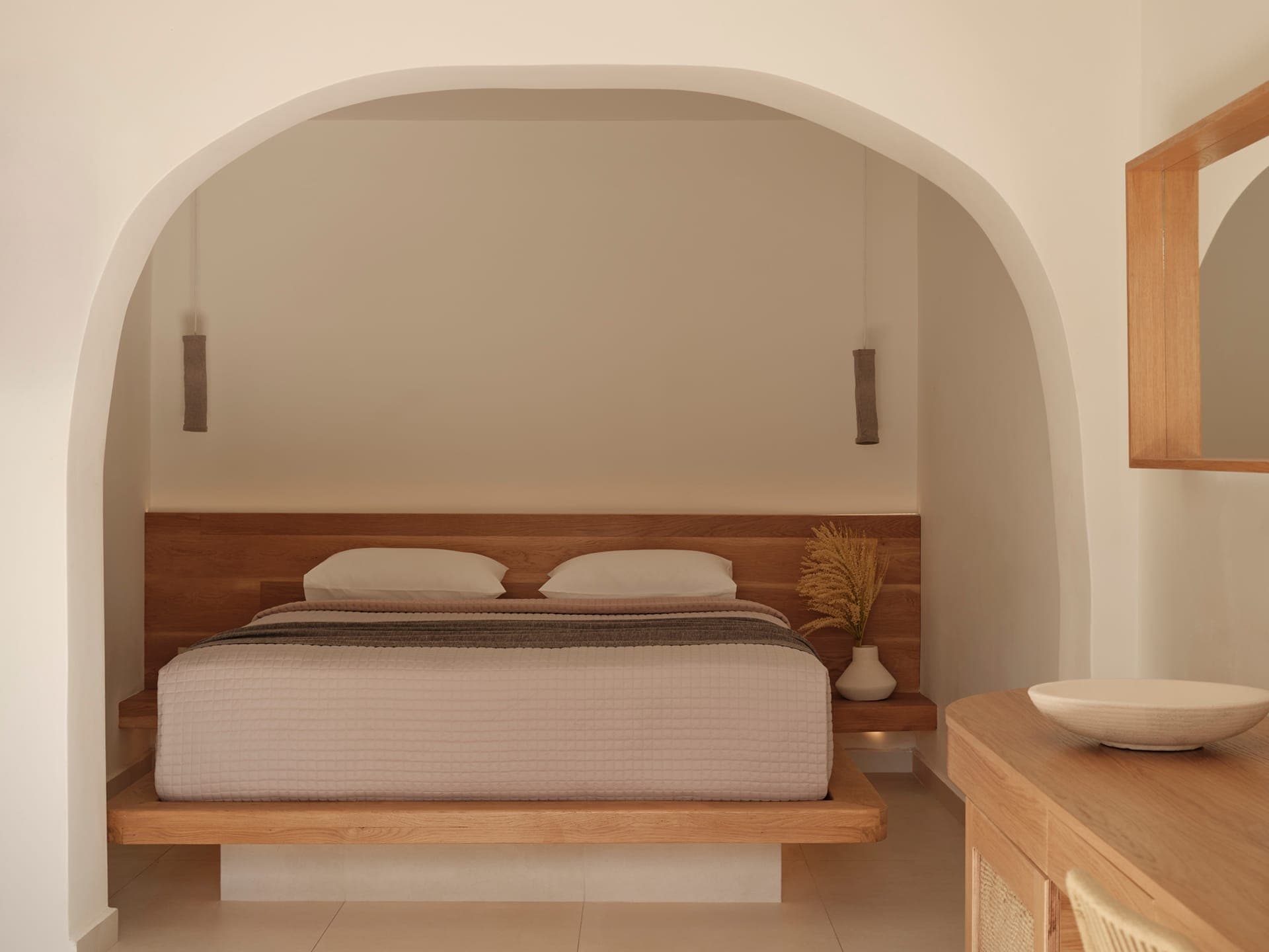 room-types-ANDRONIKOS-JSUGV-0.jpg