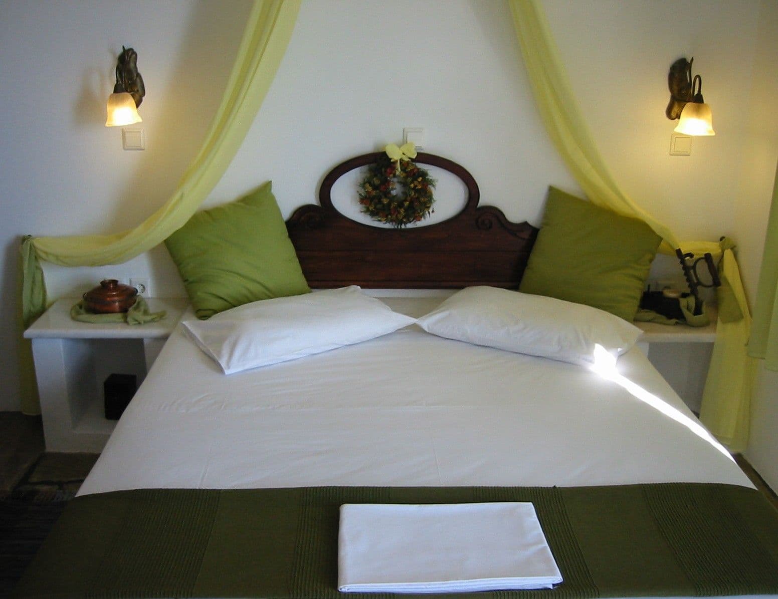 room-types-ANEMESHTL-FAMAPR-0.jpg