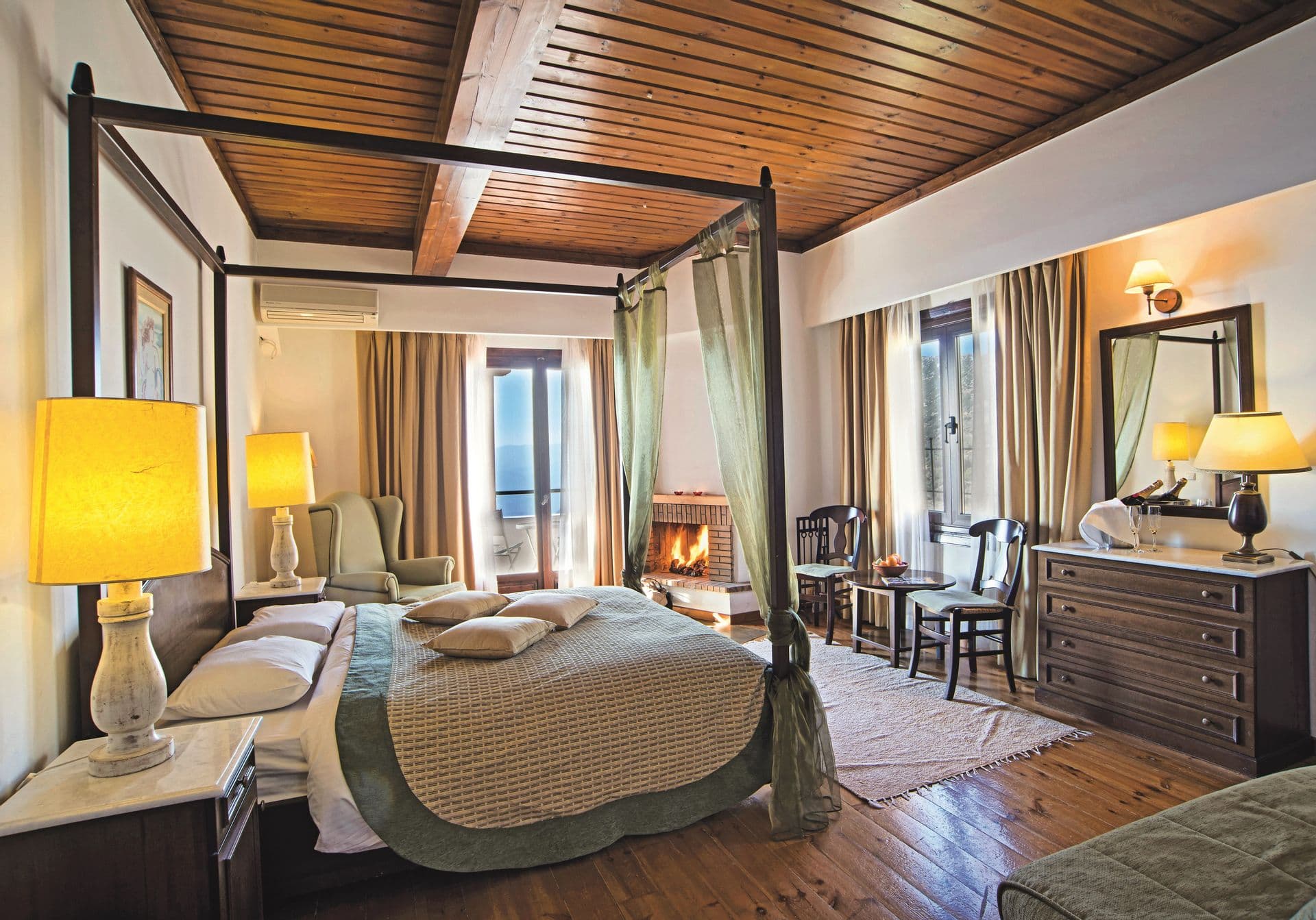 room-types-ANEMOLIA-CHALET-0.jpg