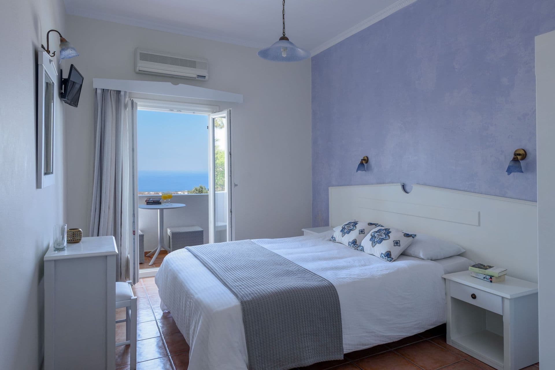 room-types-ANEMOMILOS-DBLSEA-0.jpg