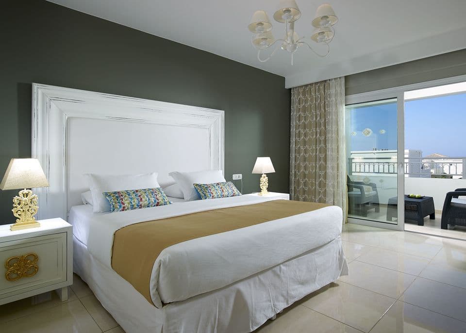 room-types-ANEMOSLGR-SUI2GV-0.jpg
