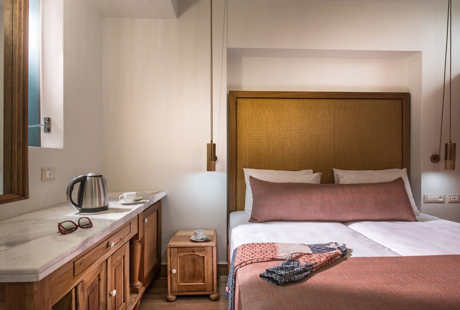 room-types-ANESISBLUE-JRSUI-0.jpg