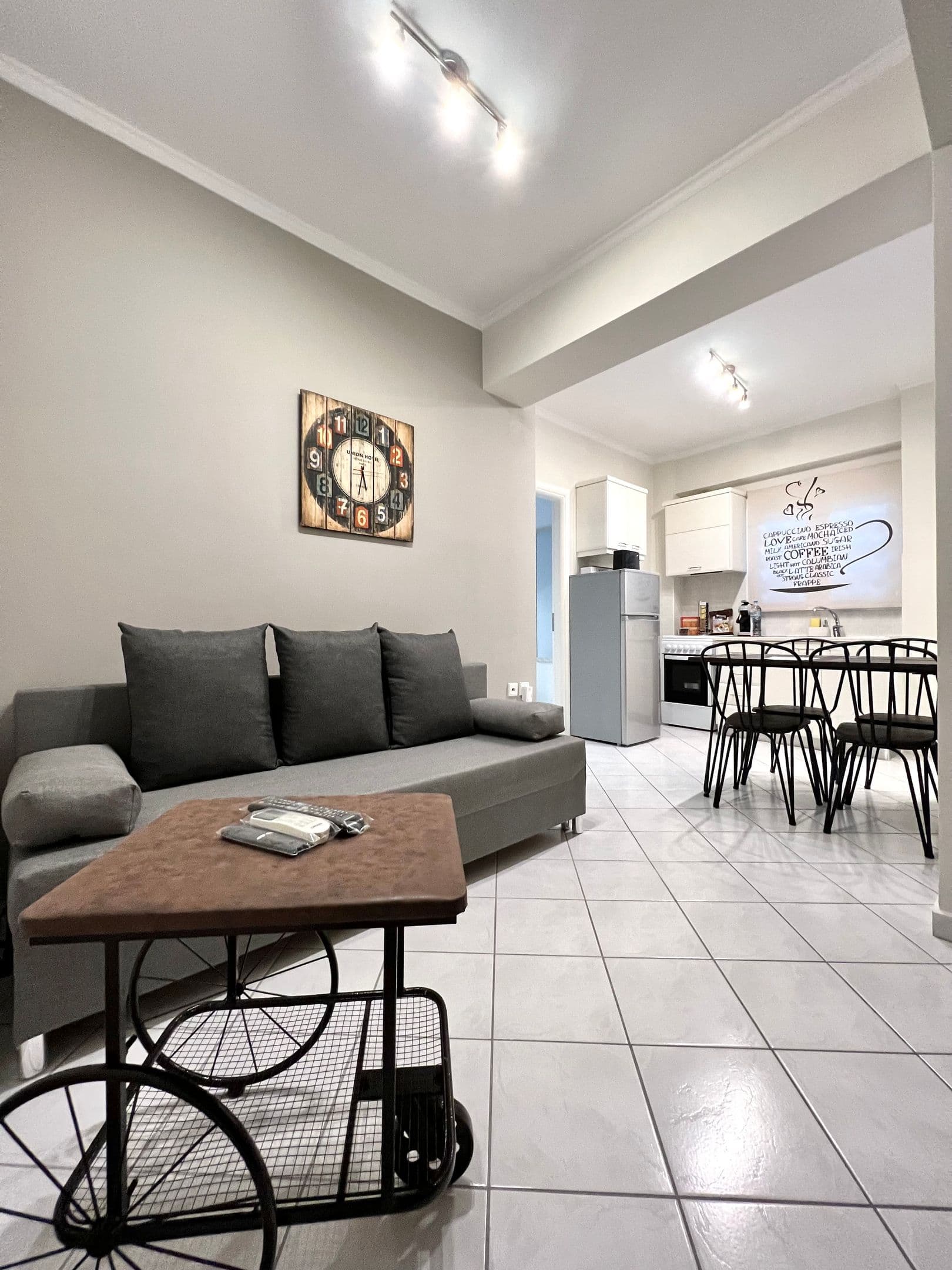 room-types-ANGELLAND-STDSUI-0.jpg