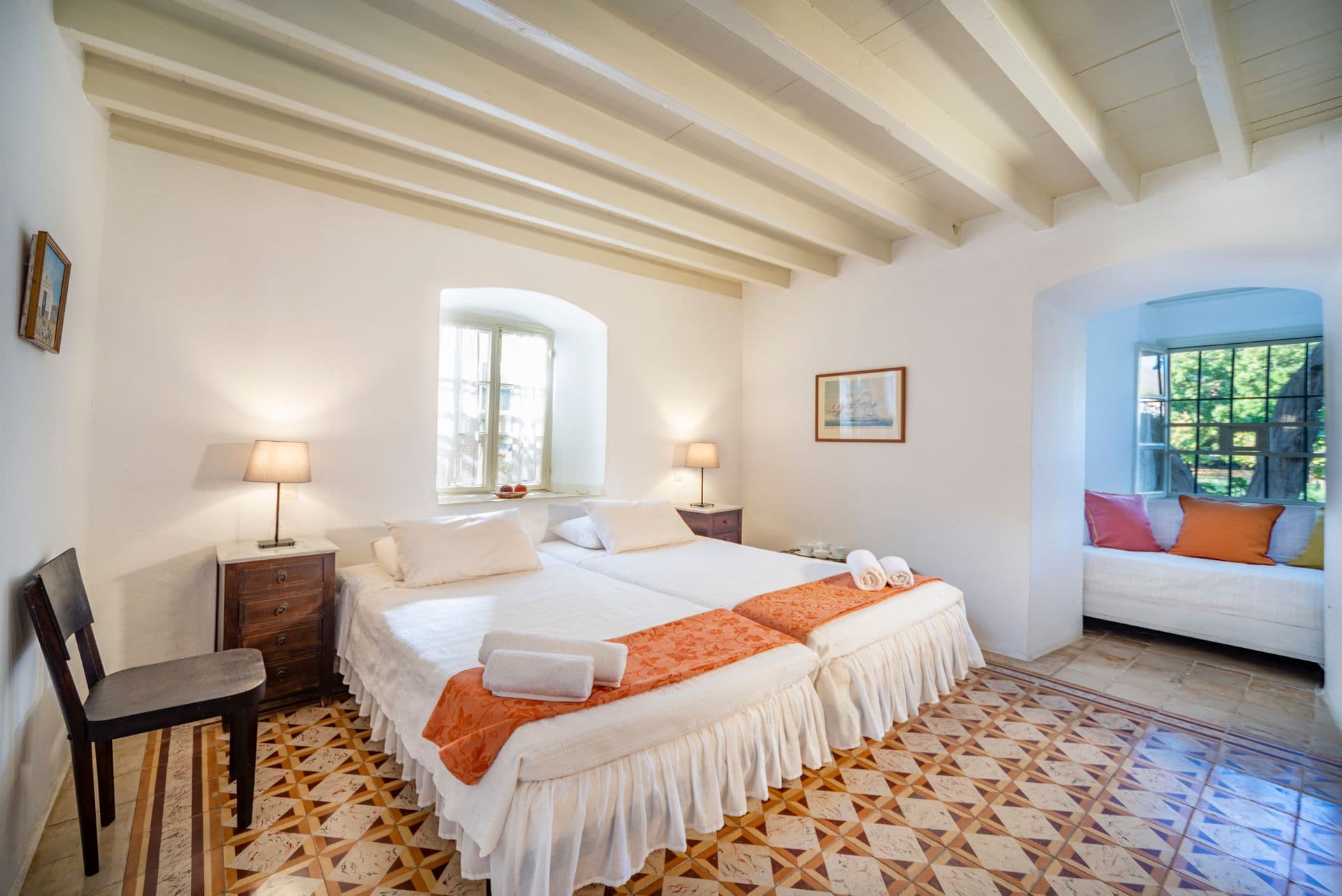 room-types-ANGELOU-N8-0.jpg