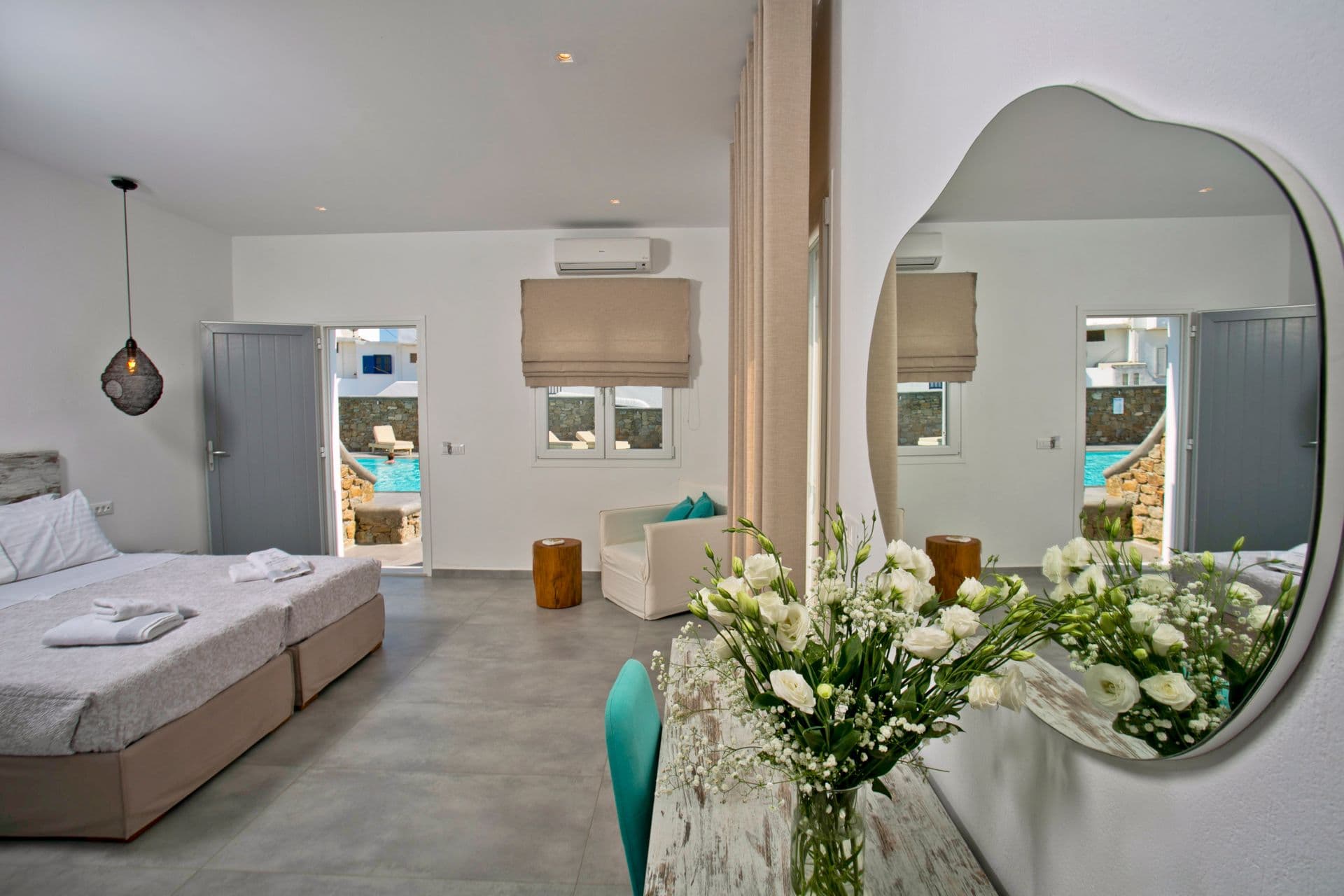 room-types-ANNAMARIAS-DELUXE-0.jpg