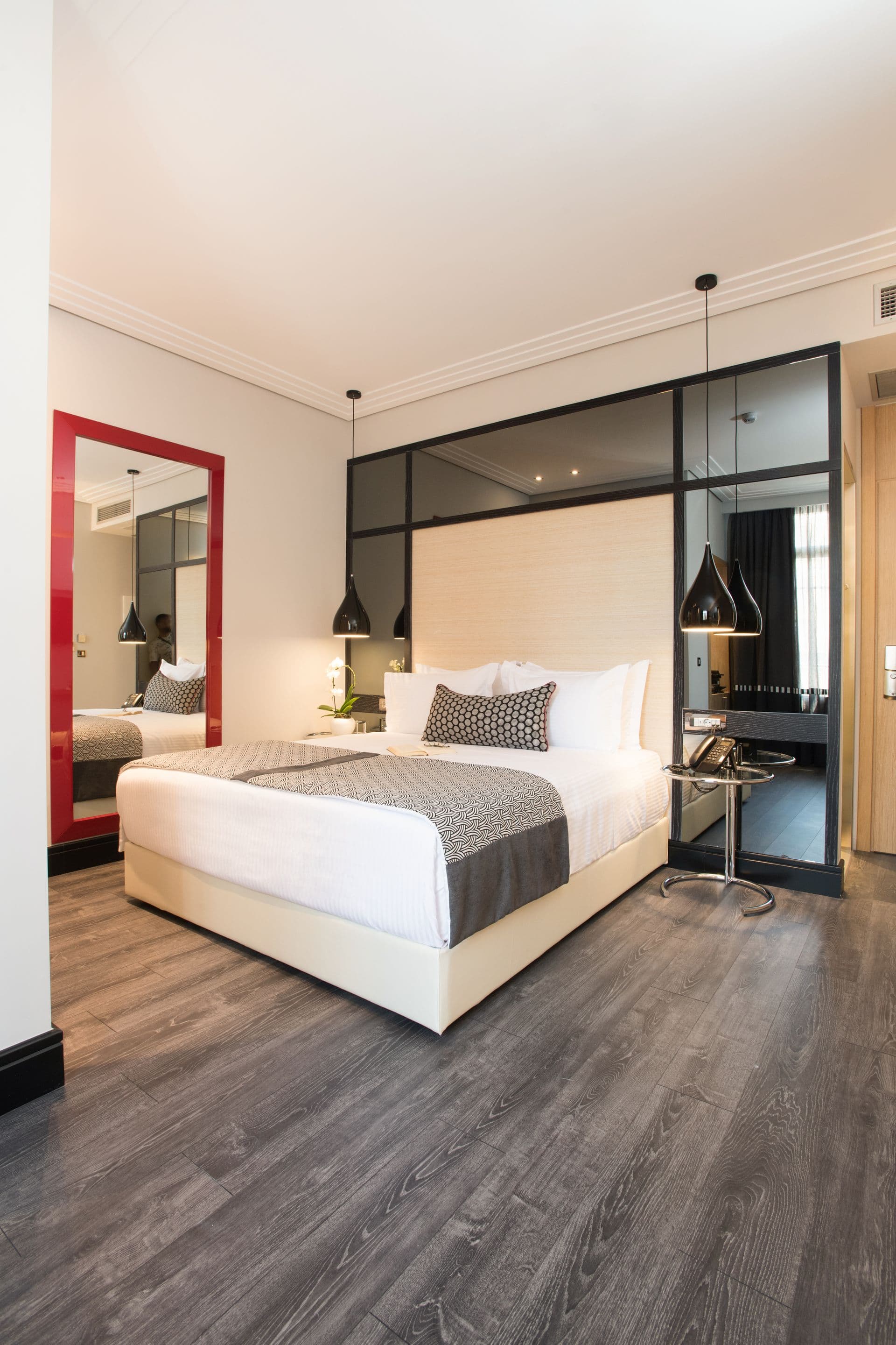 room-types-ANTIGINTH-COURTV-0.jpg