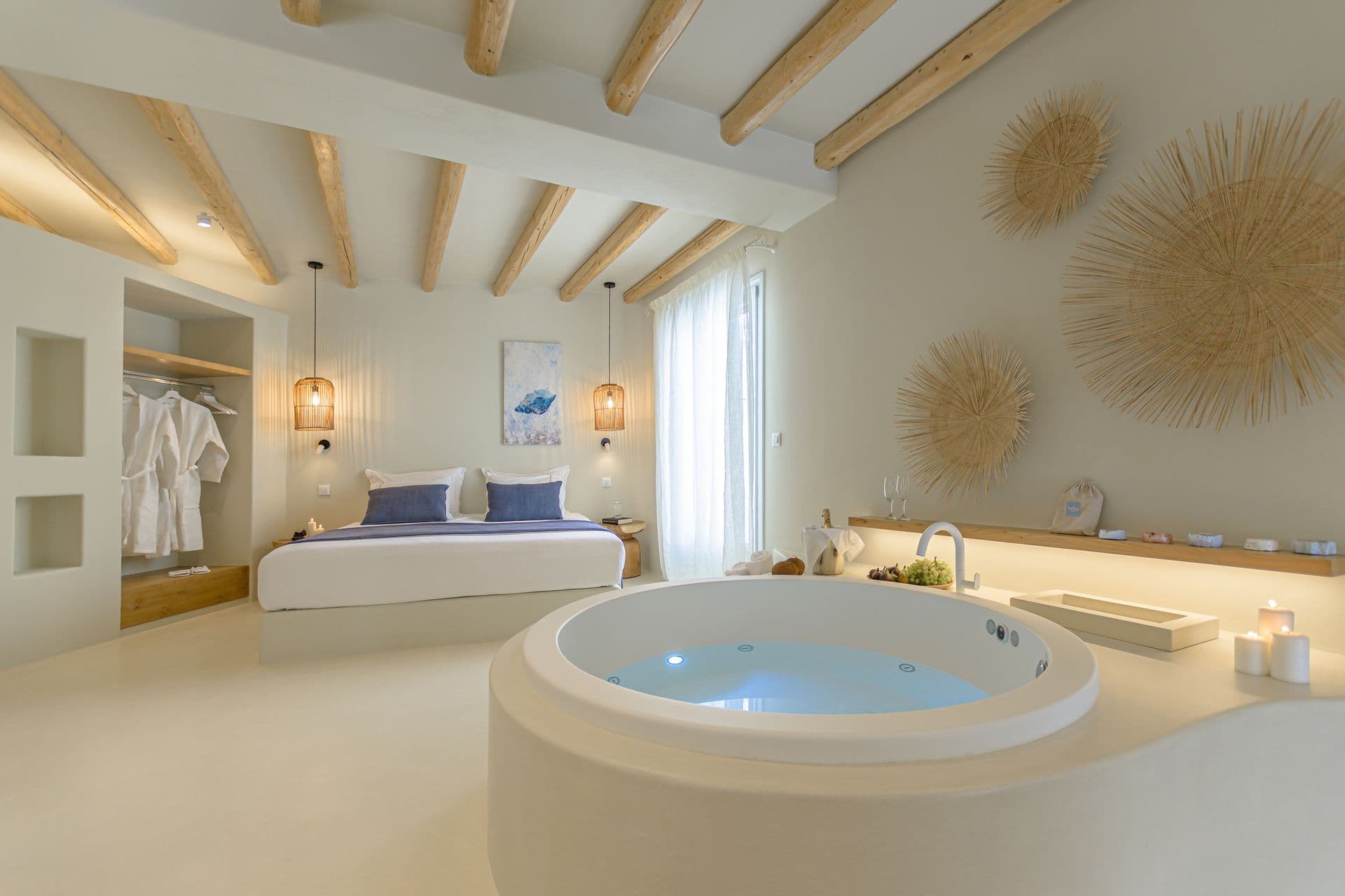 room-types-ANTONYLS-FAMS-0.jpg