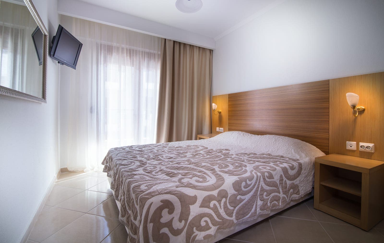 room-types-APANEMIAHT-ONEBED-0.jpg