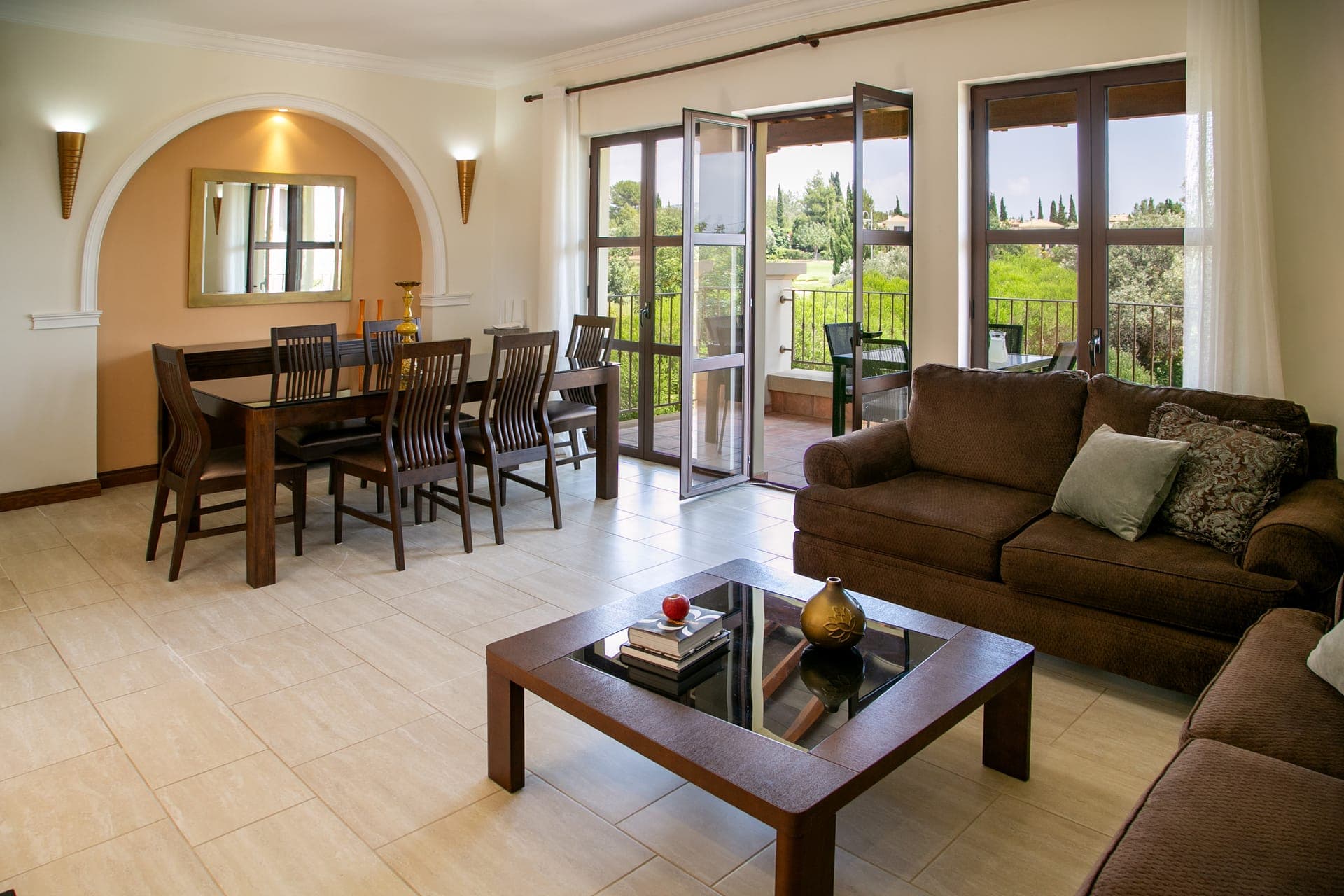 room-types-APARTMENTS-AHB11-0.jpg