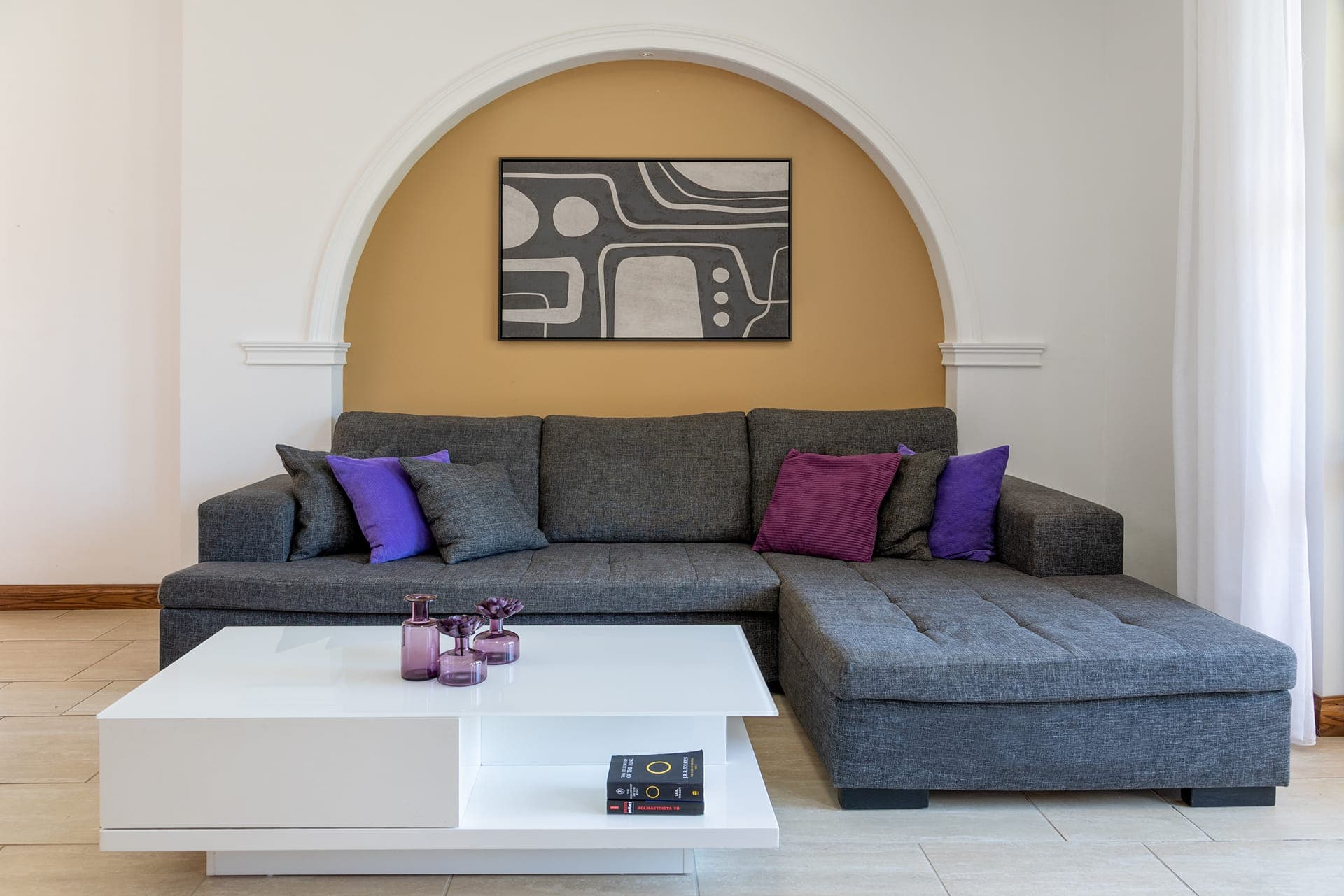 room-types-APARTMENTS-AHQ01-0.jpg