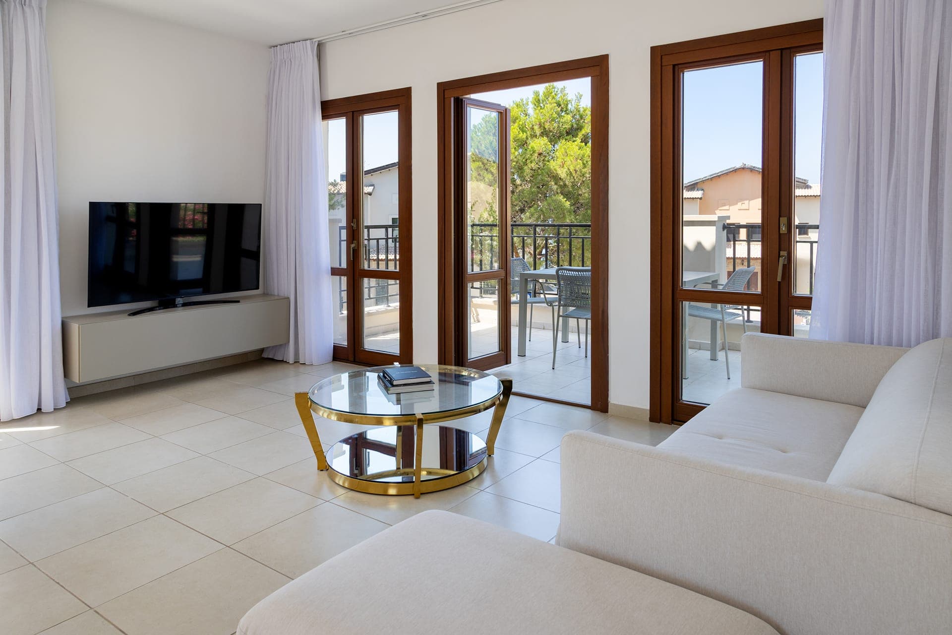 room-types-APARTMENTS-CE11-0.jpg