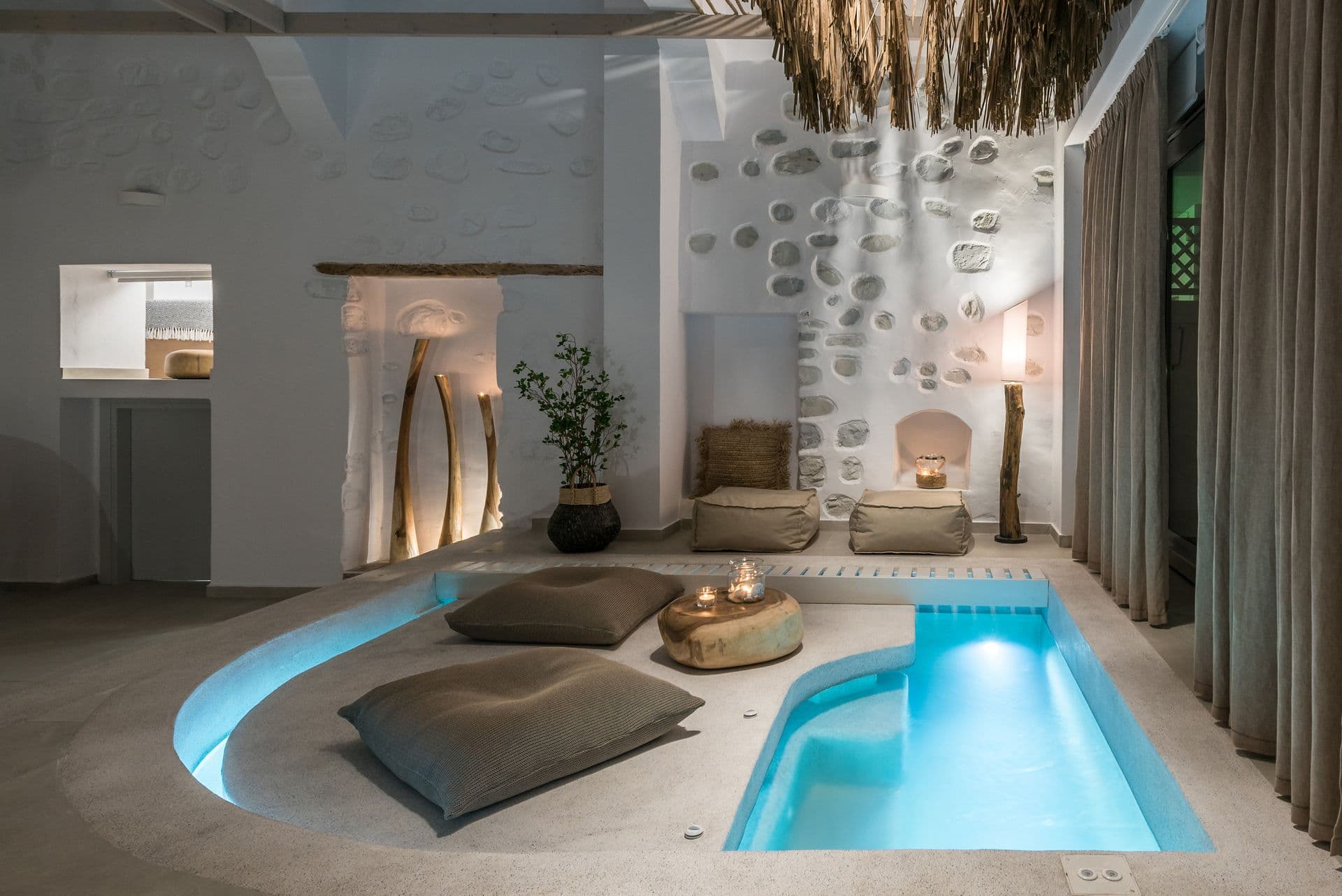 room-types-APHROSTUD-LA-0.jpg