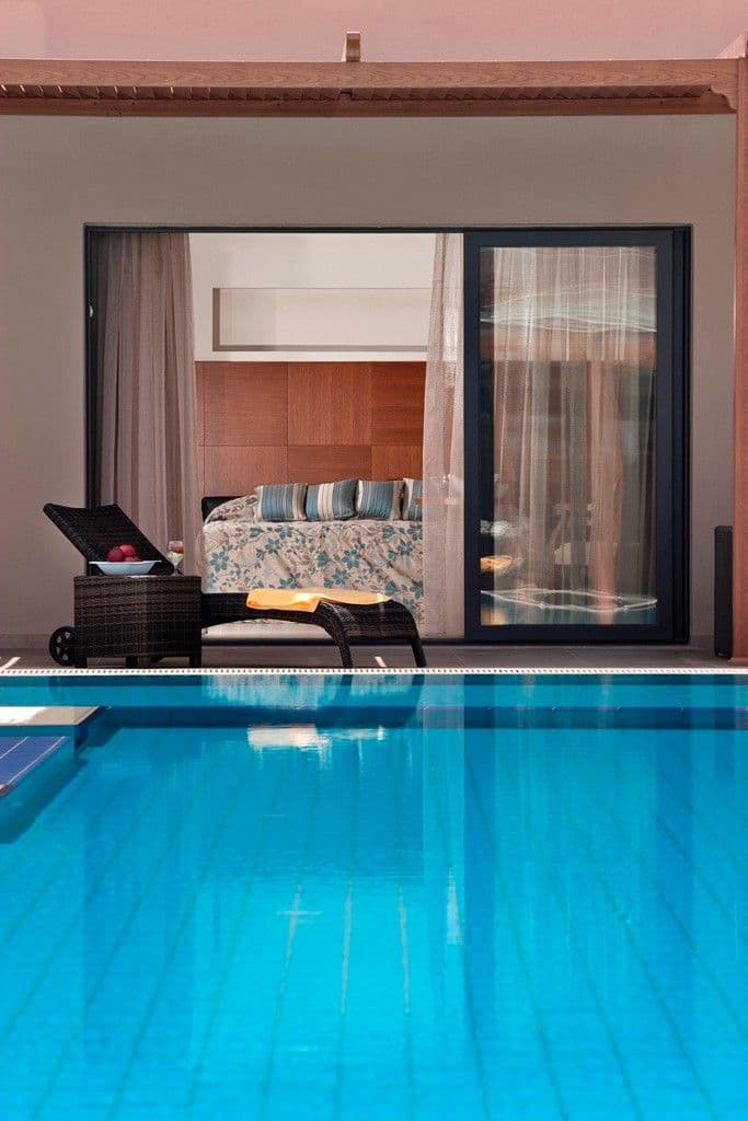 room-types-APOLKEF-EXE-0.jpg