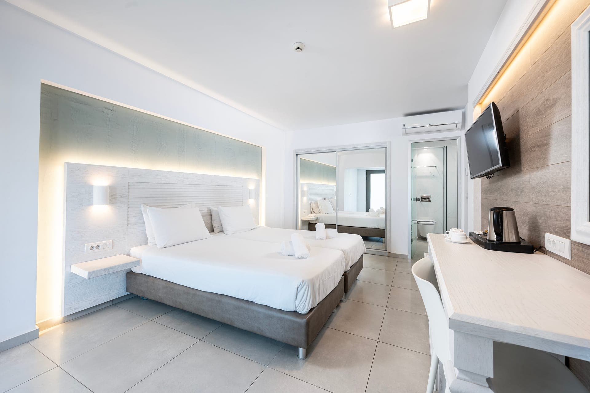room-types-APOLLON-DELXPV-0.jpg