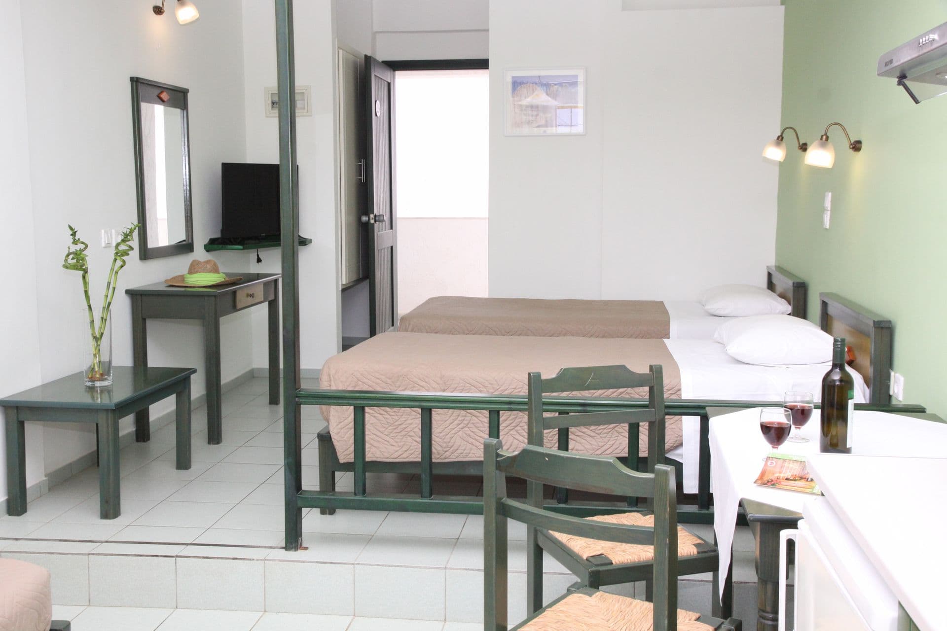 room-types-APOLLONHOT-STUGL-0.jpg