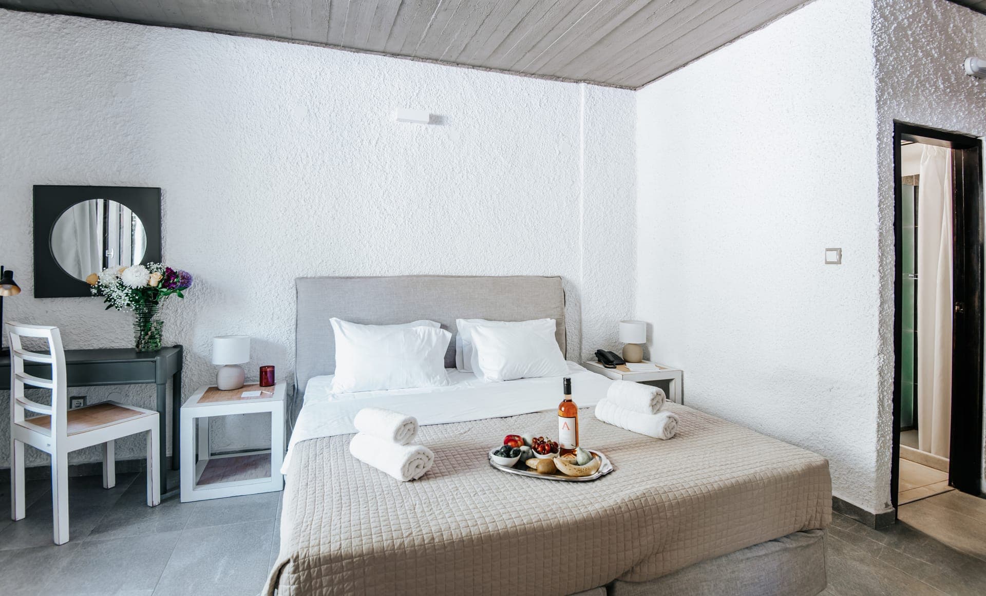 room-types-APOLLORES-SEADBL-0.jpg