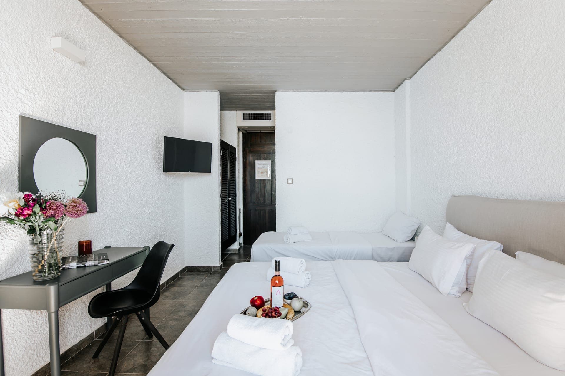 room-types-APOLLORES-SEATRP-0.jpg