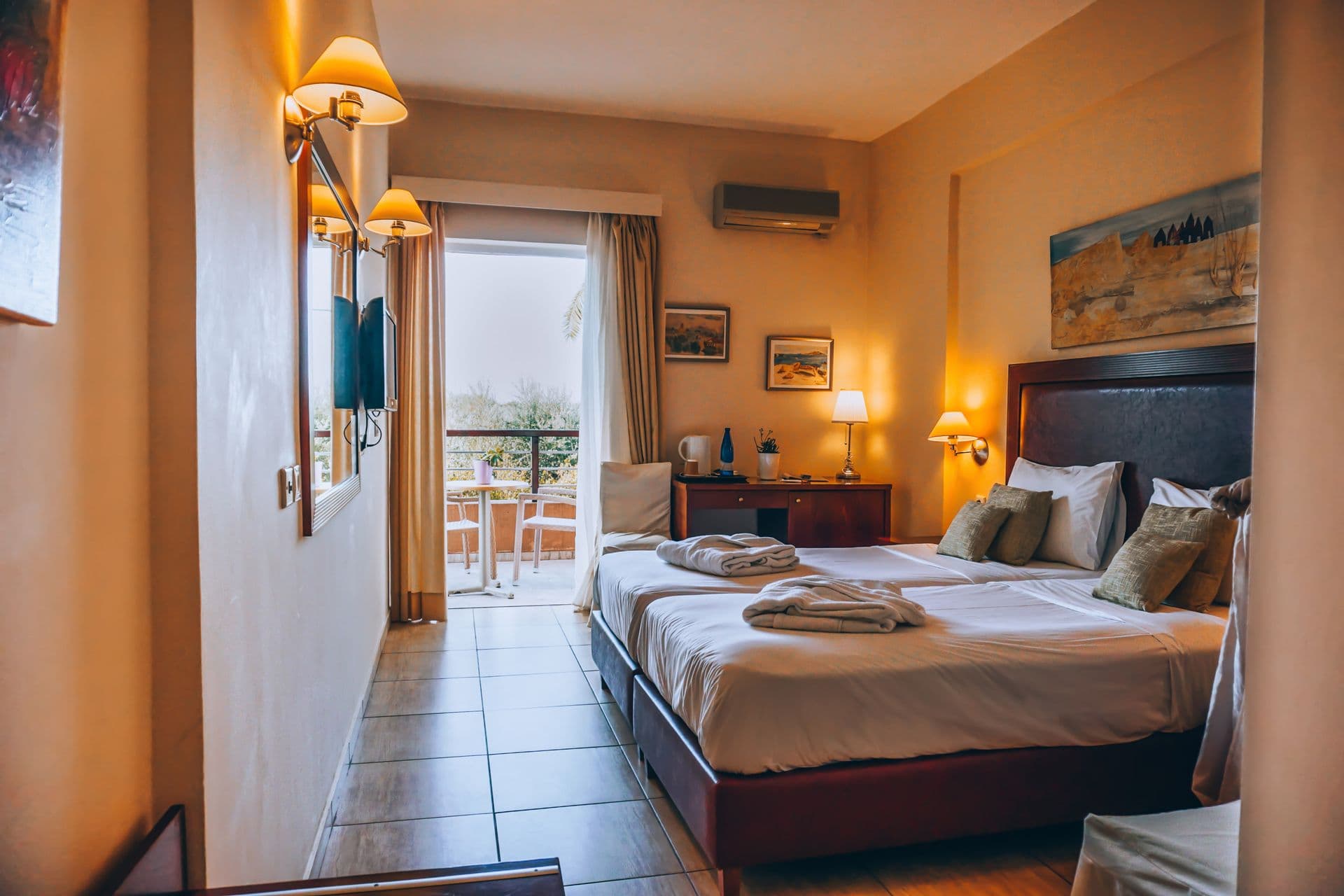 room-types-APOLLORESO-AMEA-0.jpg