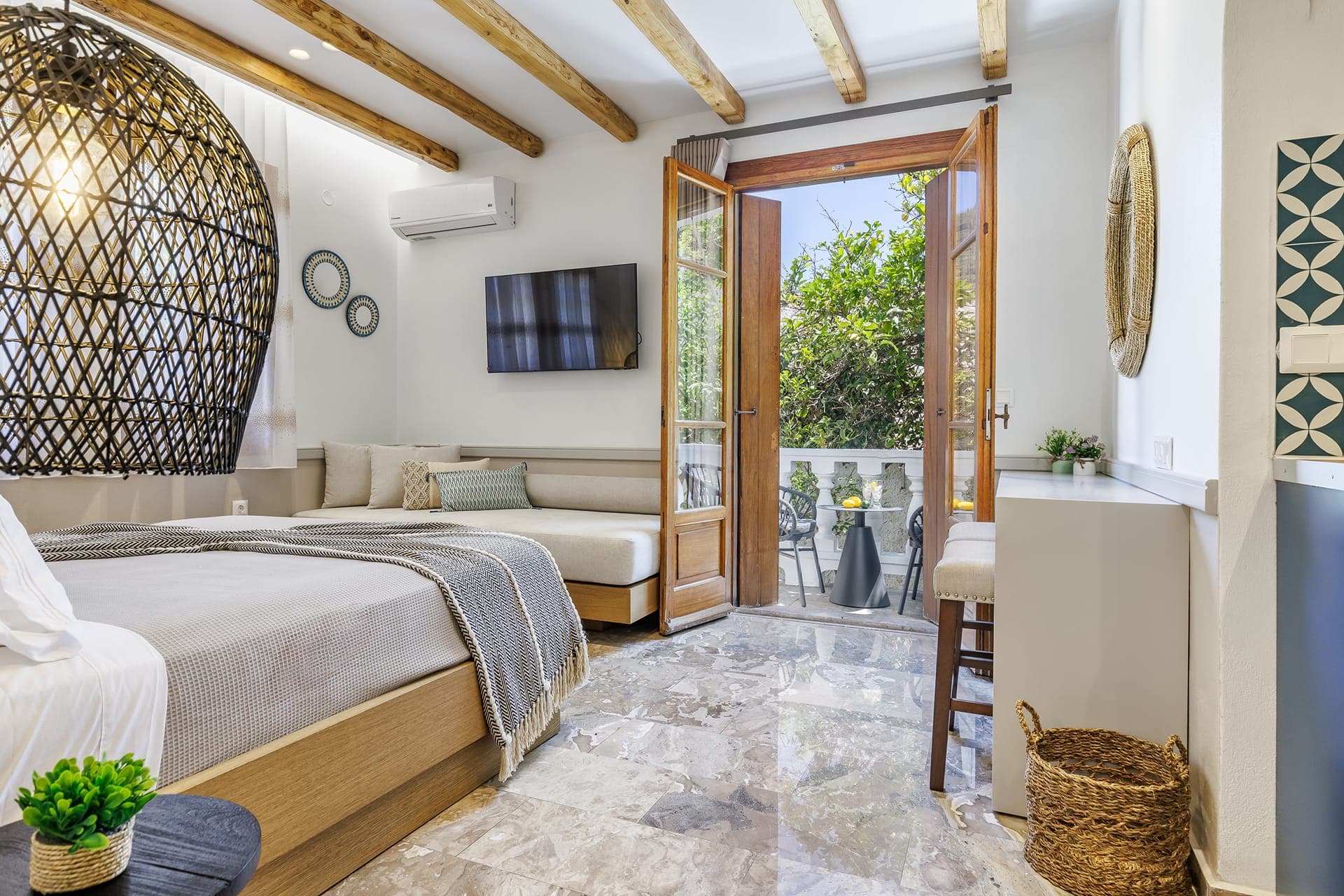 room-types-APOSTOLIS-STBAL-0.jpg