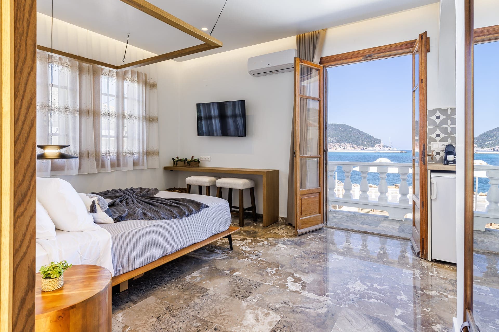room-types-APOSTOLIS-STSV1-0.jpg