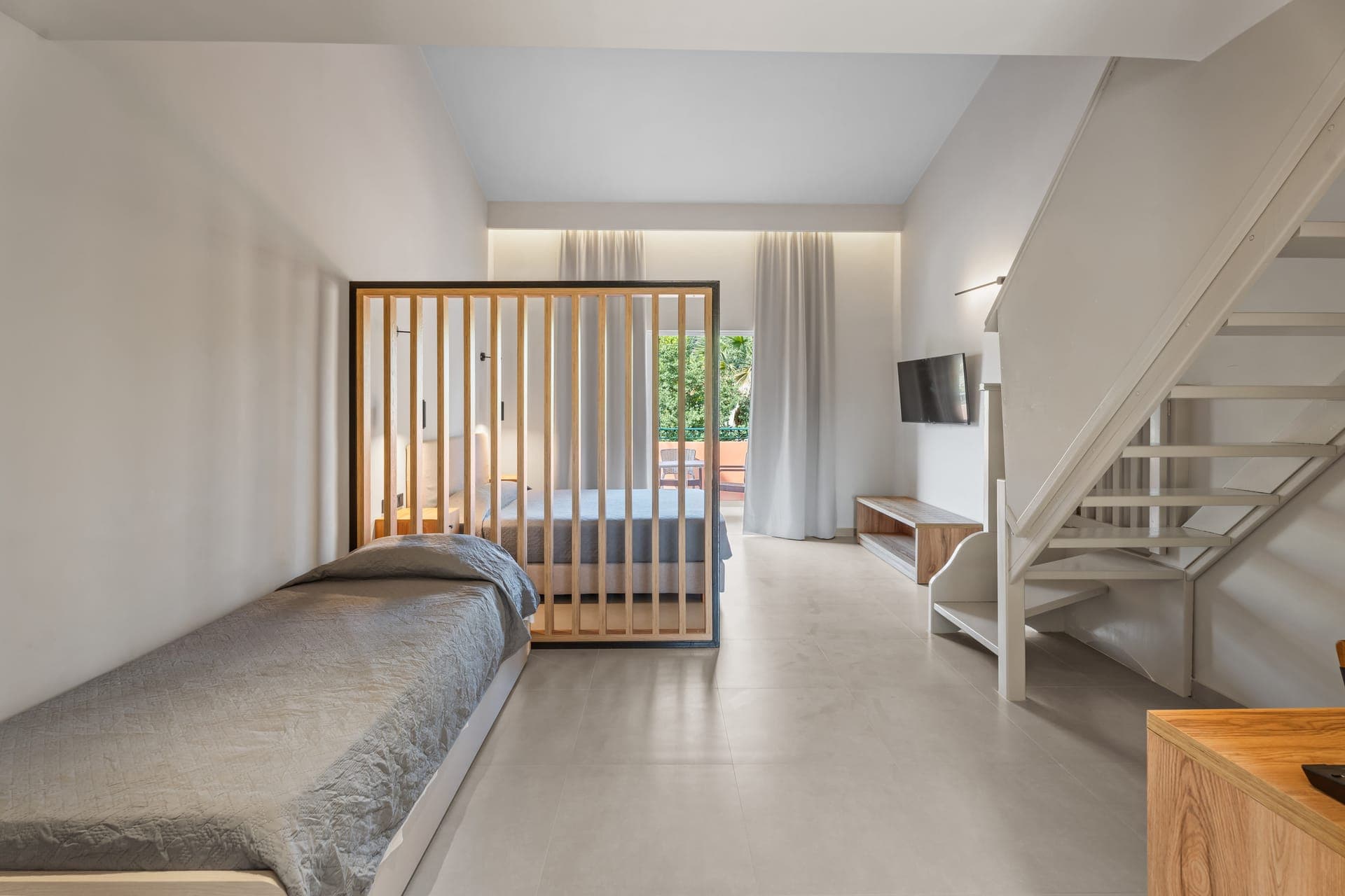 room-types-AQUALAND-APT2-0.jpg