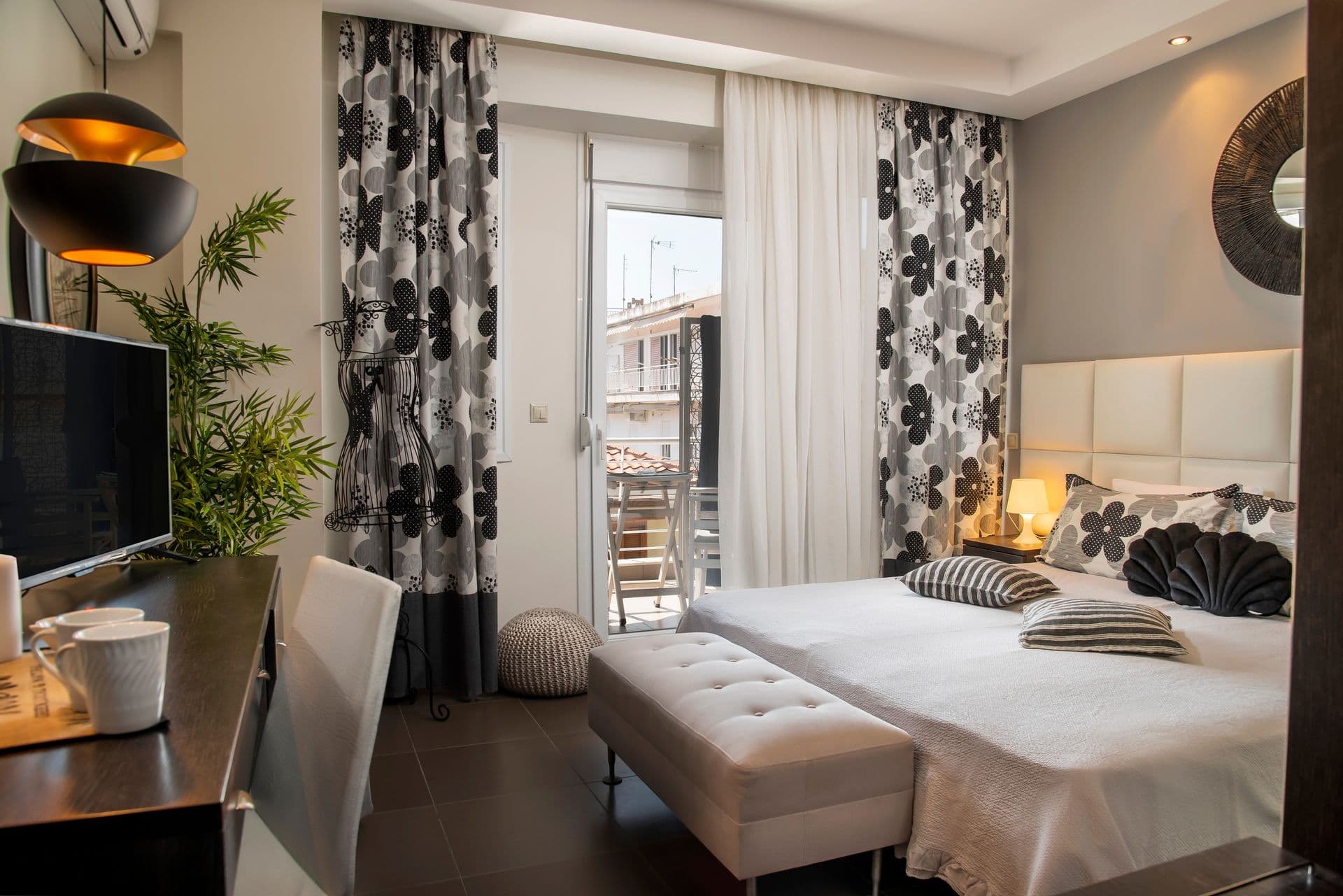 room-types-AQUAMARESS-DBL-0.jpg