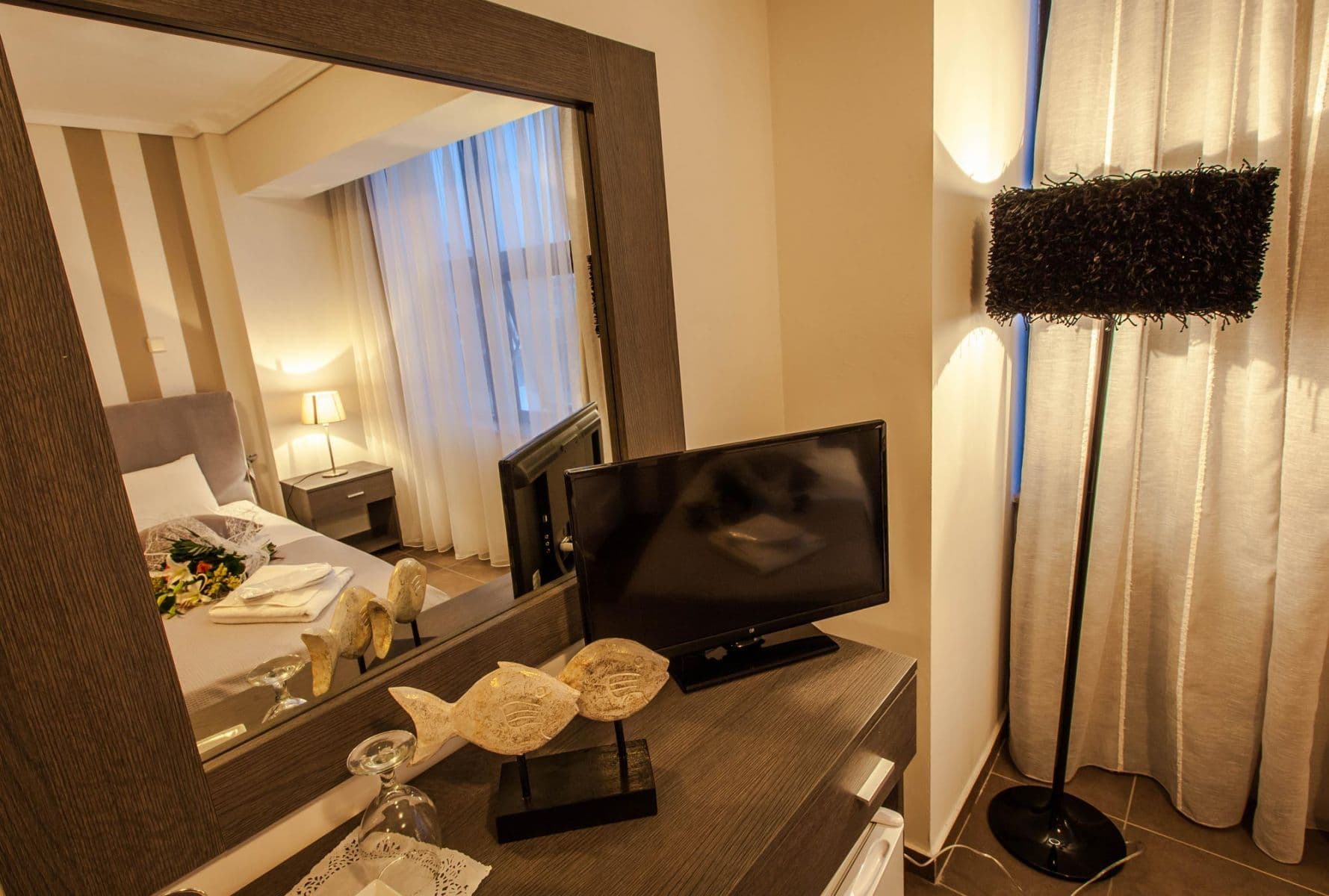 room-types-AQUAMARESS-DBLSV-0.jpg