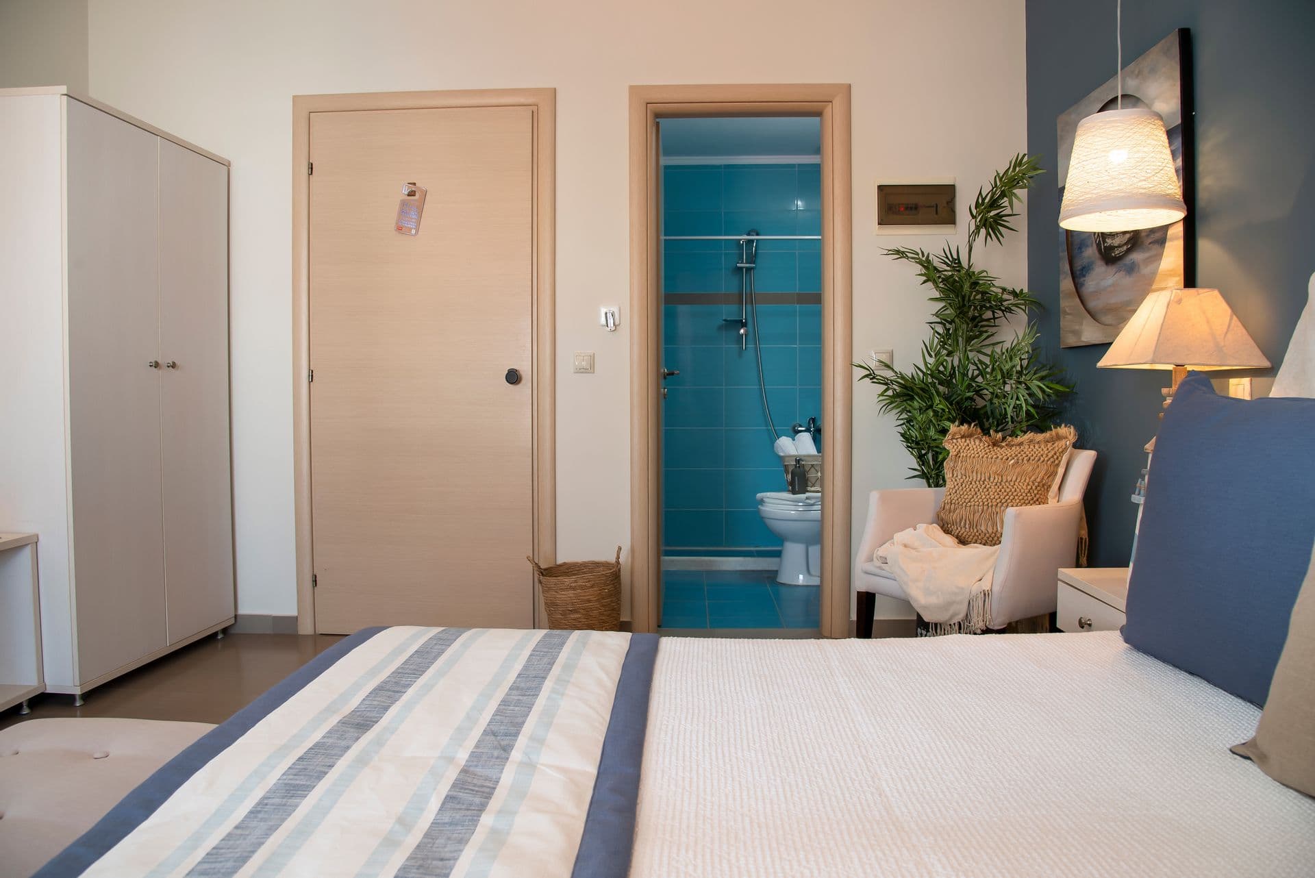 room-types-AQUAMARESS-TRPL-0.jpg