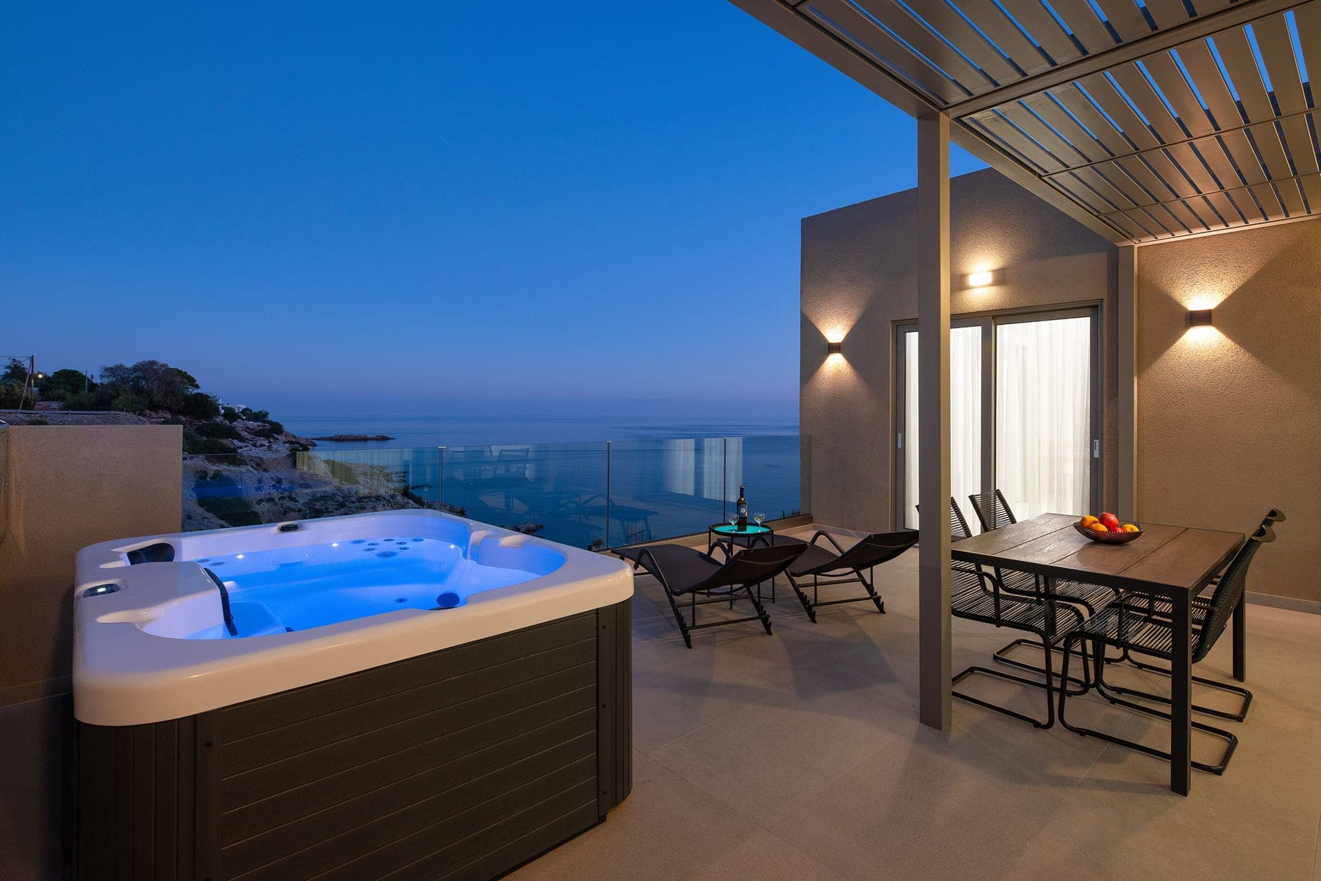 room-types-AQUAMARLUX-SUI2FL-0.jpg