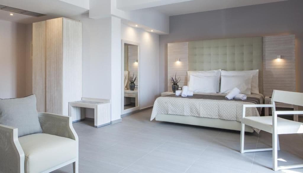 room-types-AQUAOLIVA-JRSSSV-0.jpg