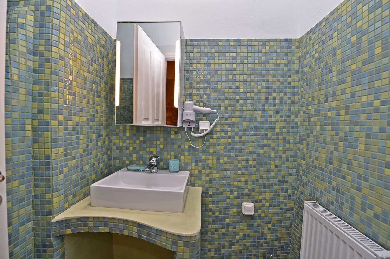 room-types-AQUATINOS-CLDBLR-0.jpg
