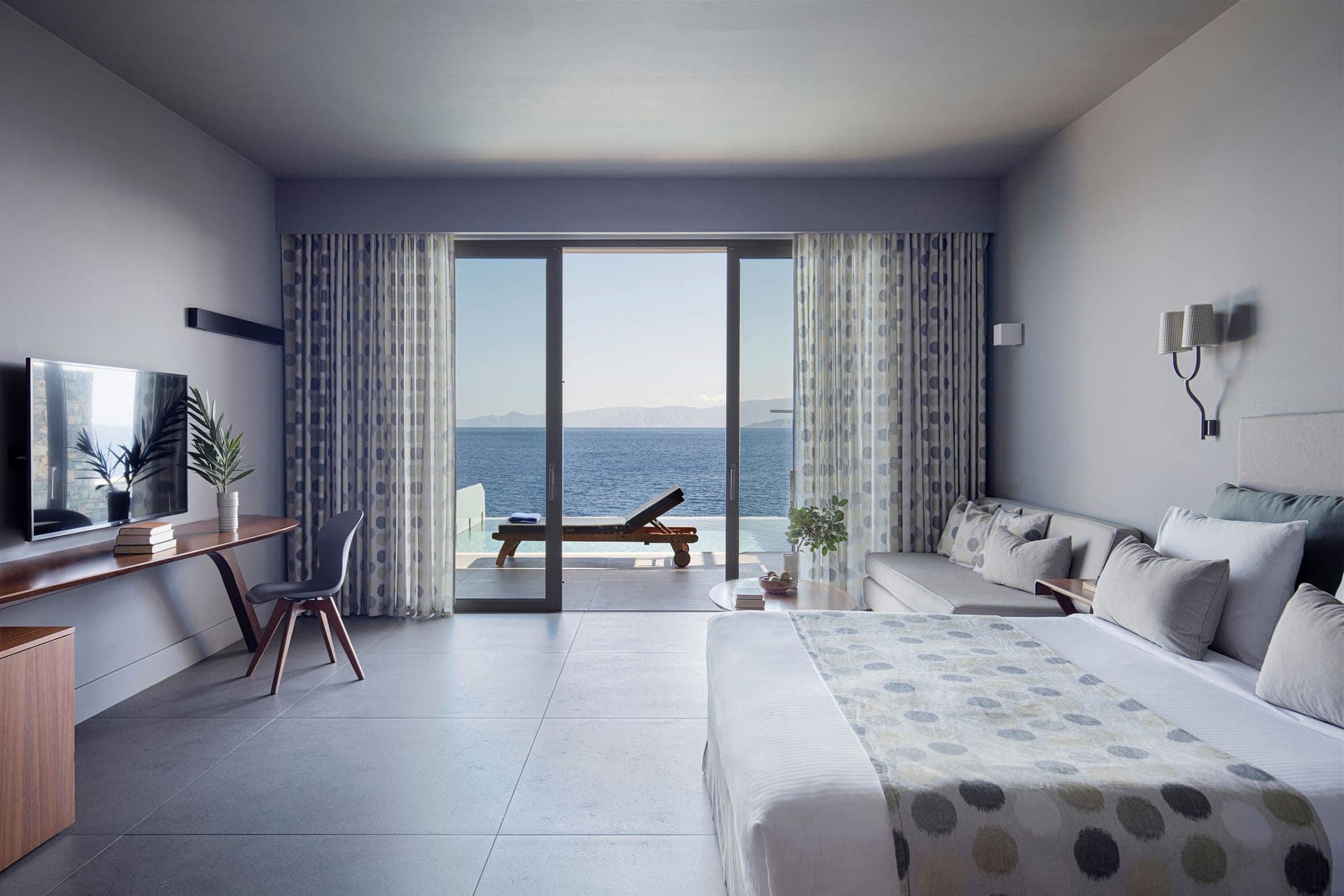 room-types-AQUILAELOU-DWPP-0.jpg