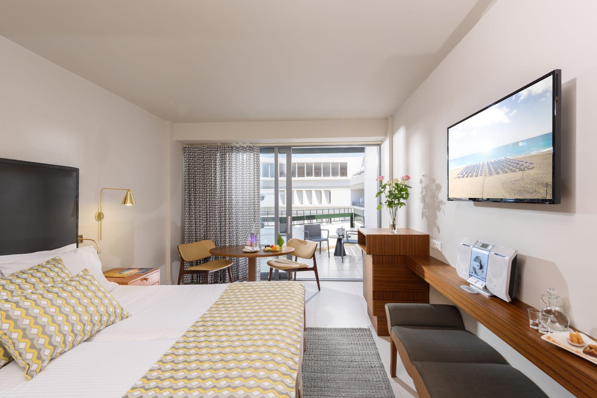 room-types-AQUILAPORT-DSSV-0.jpg