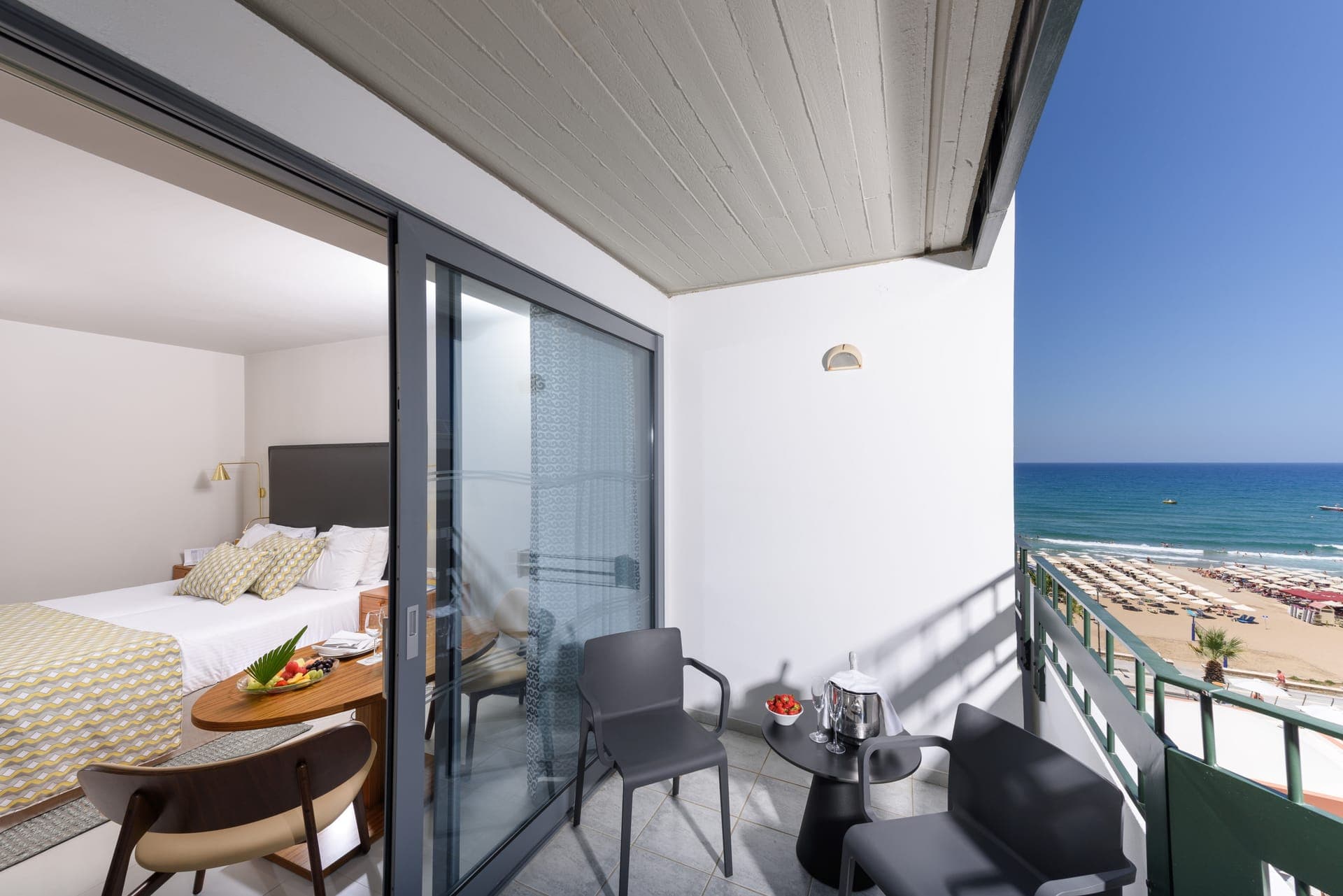 room-types-AQUILAPORT-SSV-0.jpg