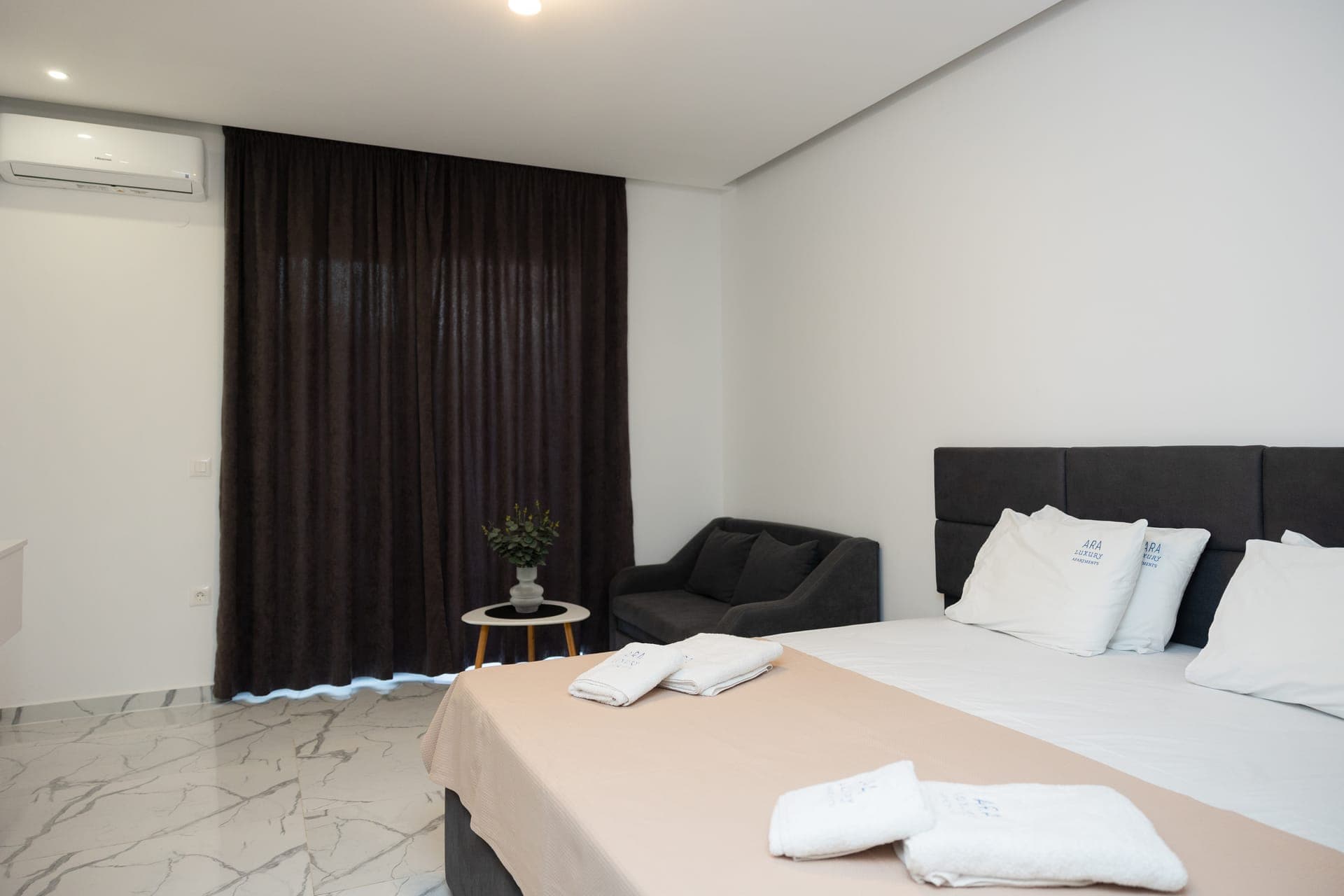 room-types-ARALUX-CLSTU-0.jpg