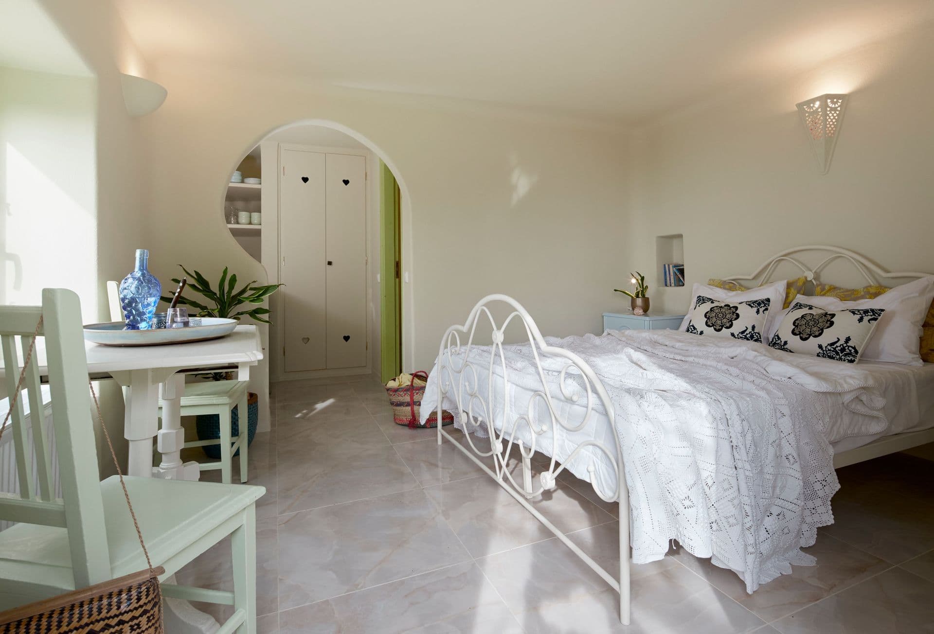 room-types-ARCHGARDEN-STUDIO-0.jpg