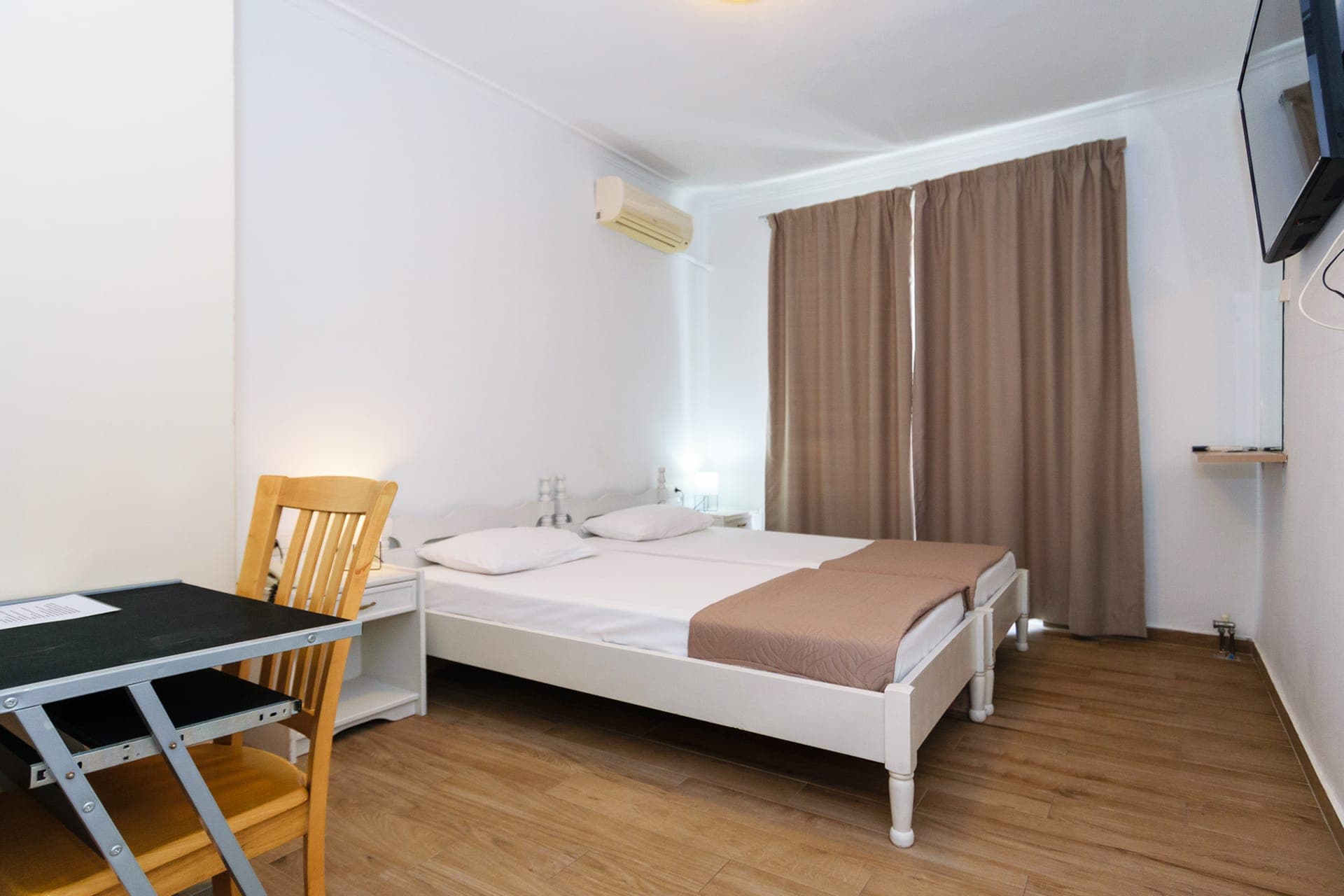 room-types-ARCHONTIKI-TWIN-0.jpg