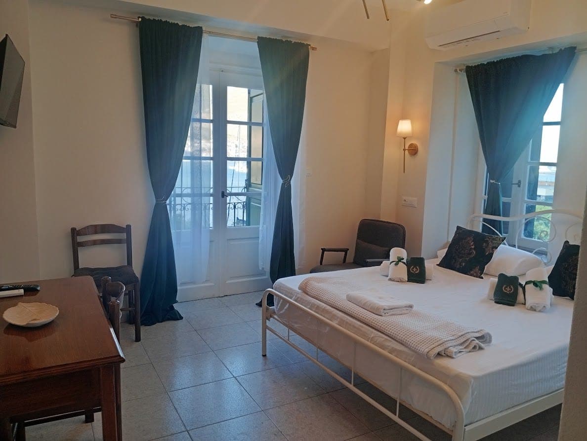 room-types-ARCHONTKAL-TBS22-0.jpg