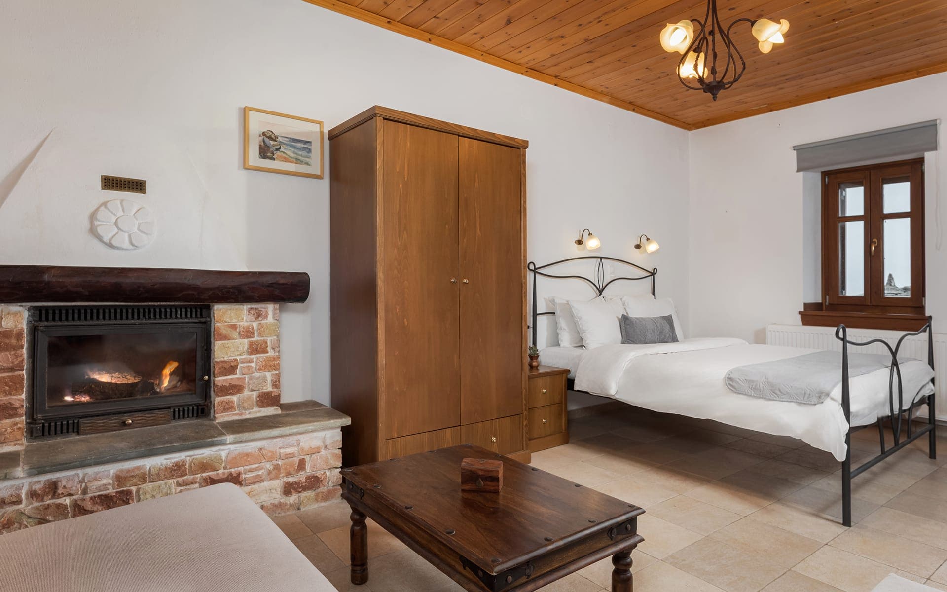 room-types-ARCHPAPTSP-EXECUT-0.jpg