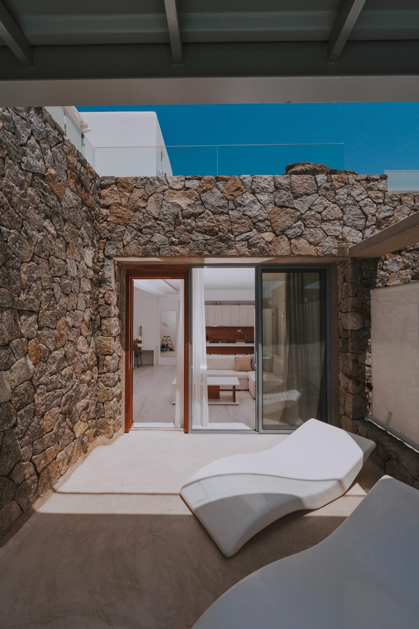 Entrace