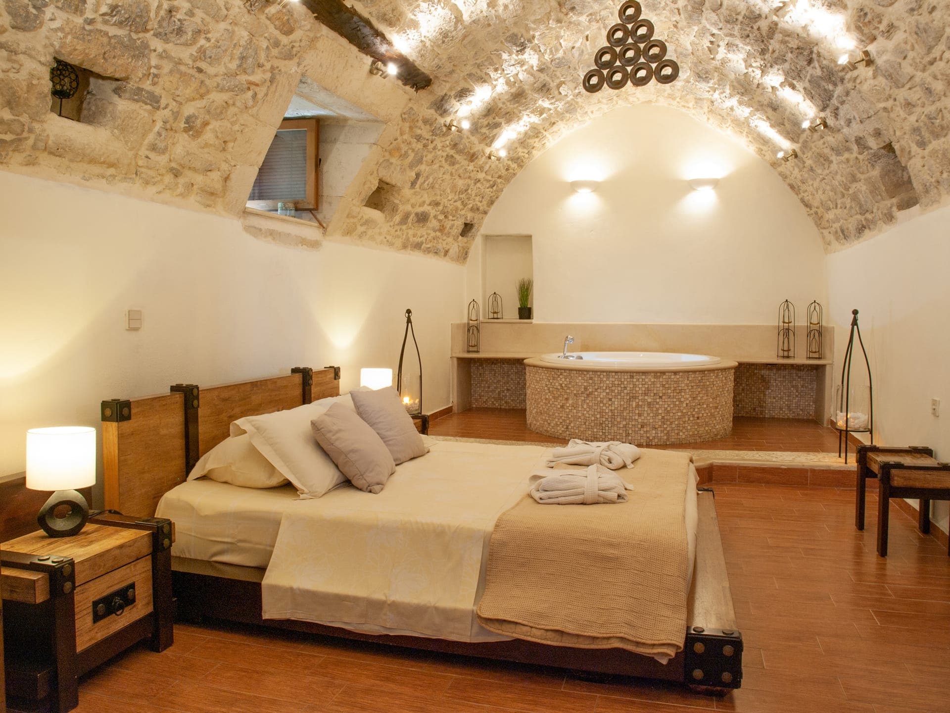 room-types-ARCUS-THOLOS-0.jpg