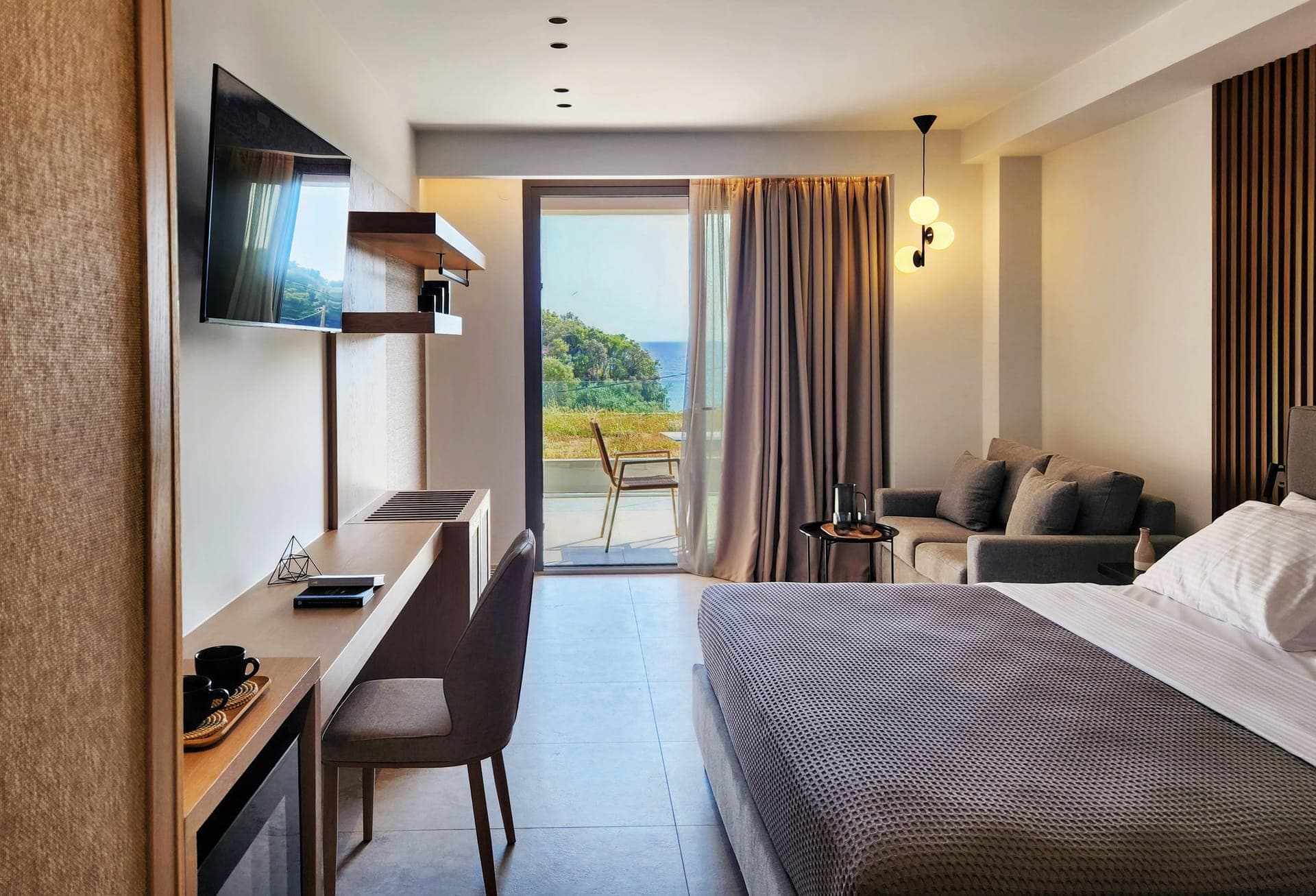 room-types-ARETESEA-SUP-0.jpg
