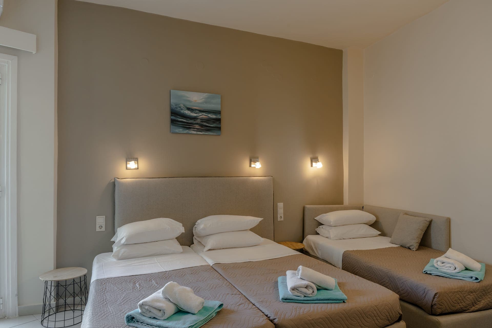 room-types-ARETIHTL-STGV-0.jpg