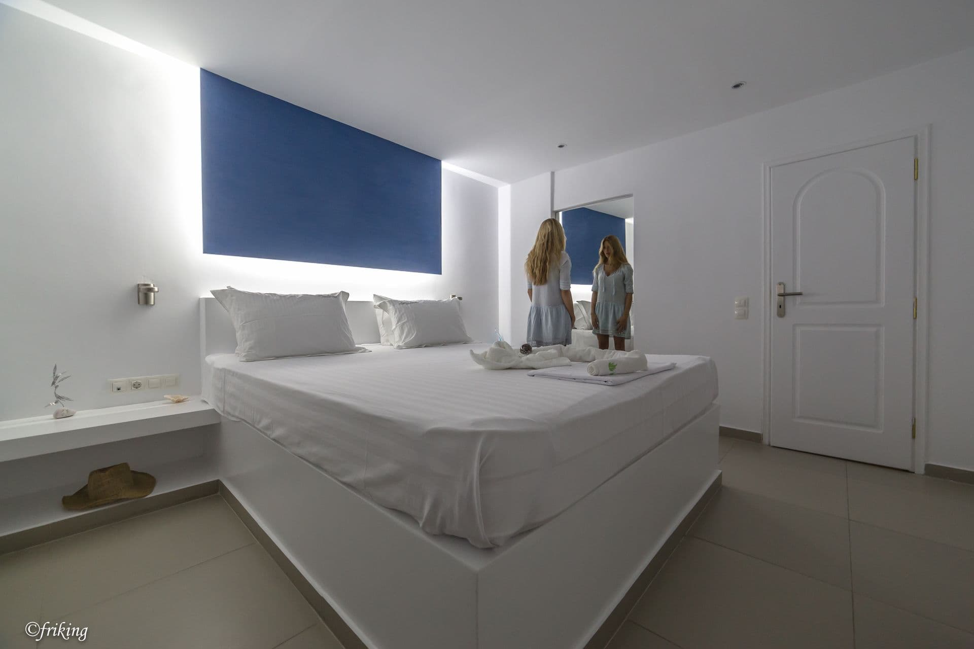 room-types-ARGIRIS-HONEY-0.jpg