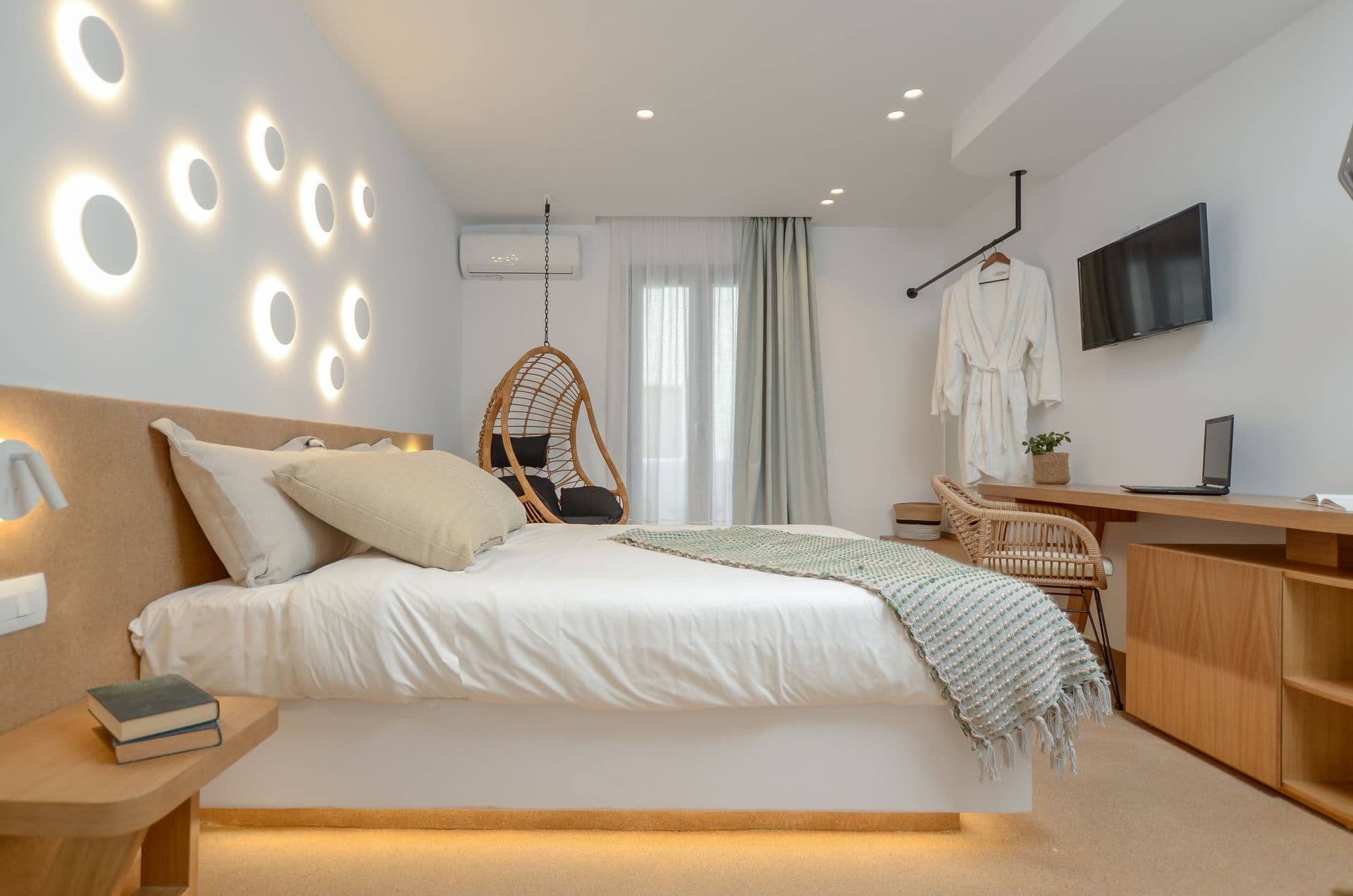 room-types-ARGONAXOS-ACHILL-0.jpg