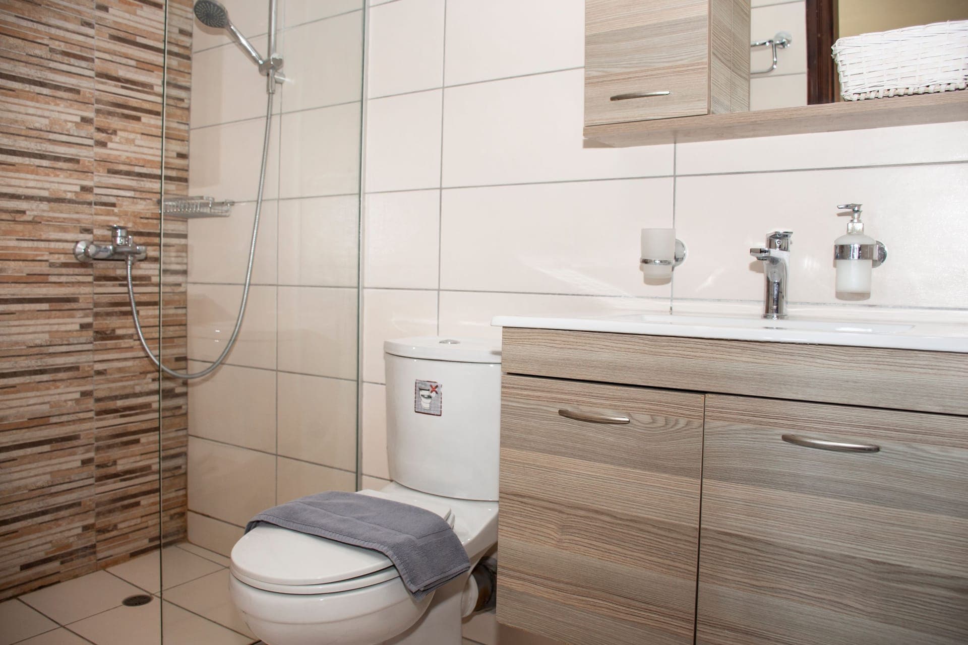 room-types-ARGOPAPADA-TRSVR-0.jpg