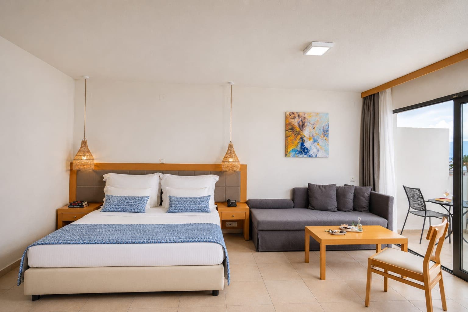 room-types-ARIADNEBH-DLXSSV-0.jpg