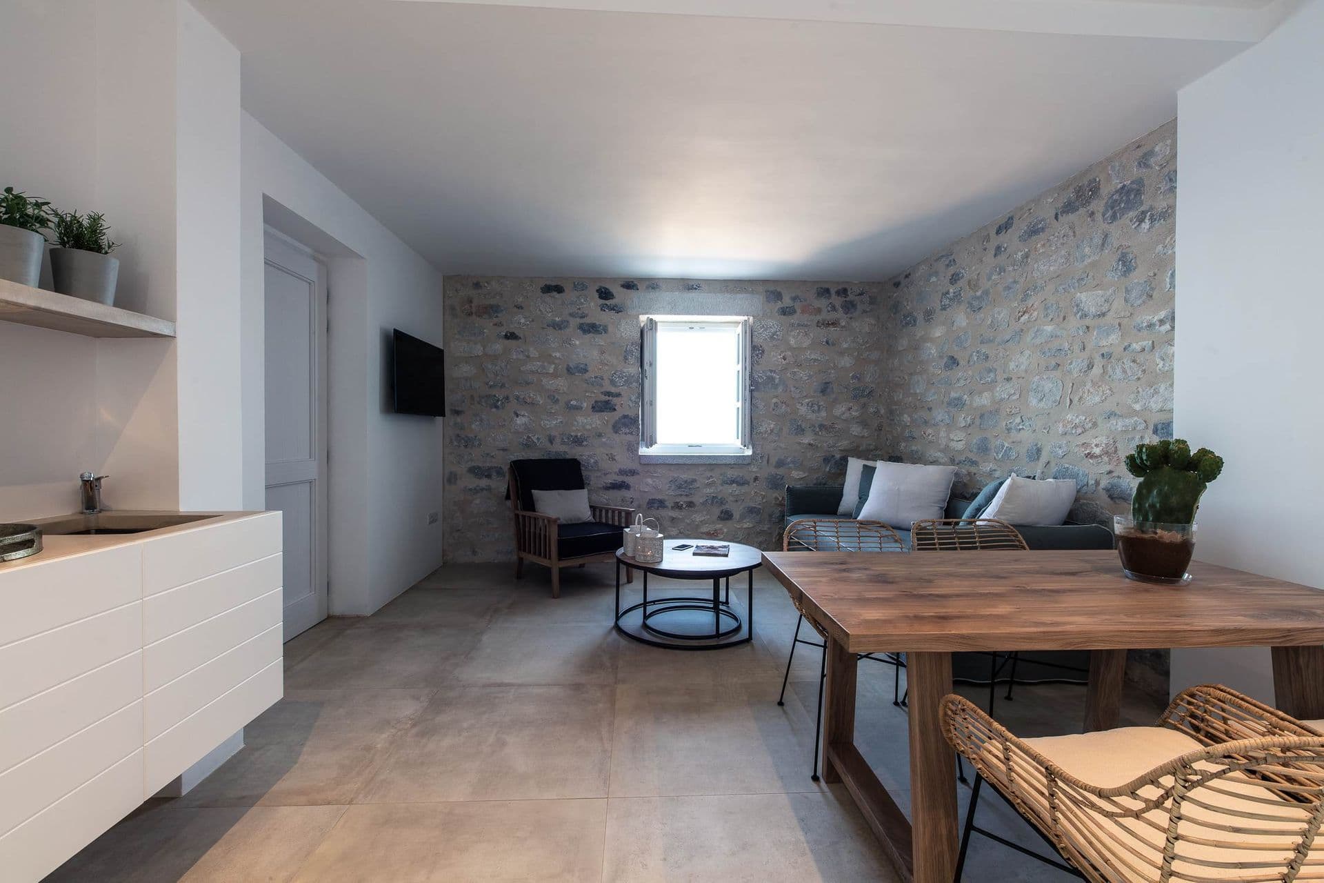 room-types-ARIAESTATE-2BSUP-0.jpg