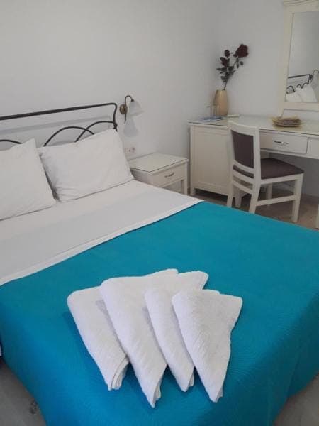 room-types-ARIONBAY-DBLG-0.jpg